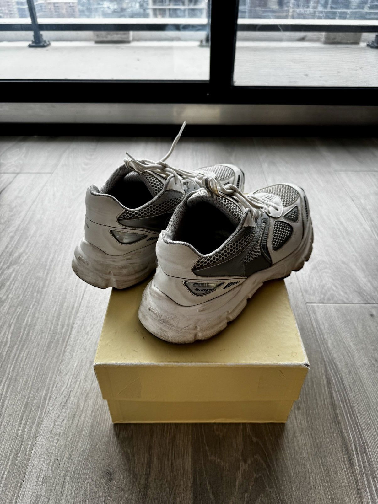 Axel Arigato Axel Arigato White Marathon Runners Size US 10.5 / EU 43-44 - 5 Thumbnail