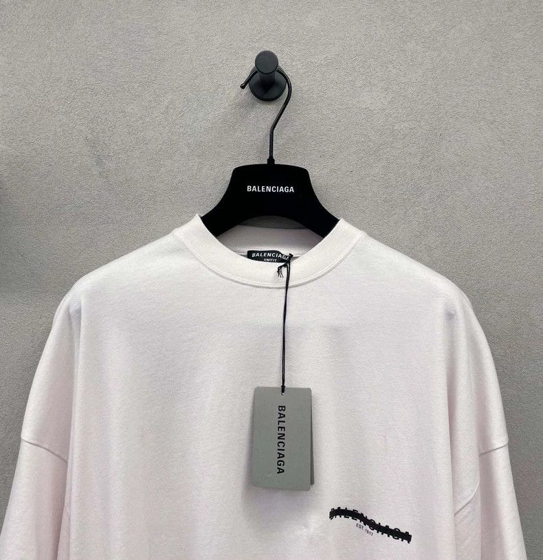 Balenciaga Balenciaga Pale pink short sleeve Size US M / EU 48-50 / 2 - 4 Thumbnail