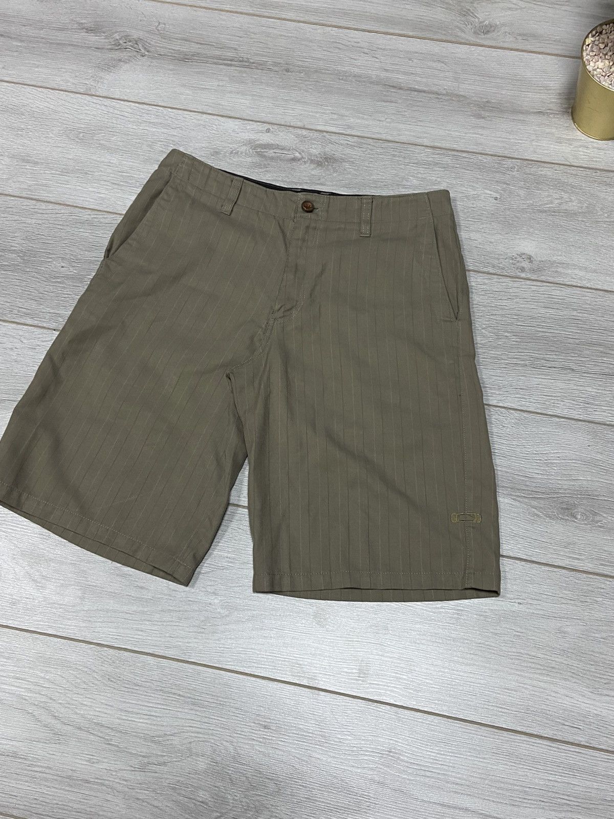 Oakley Oakley faded vintage shorts Size US 32 / EU 48 - 2 Thumbnail