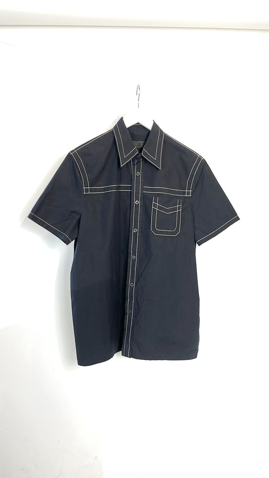 Prada Prada SS/15 Navy Topstitched Buttoned Short-Sleeve Shirt Size US M / EU 48-50 / 2 - 1 Thumbnail