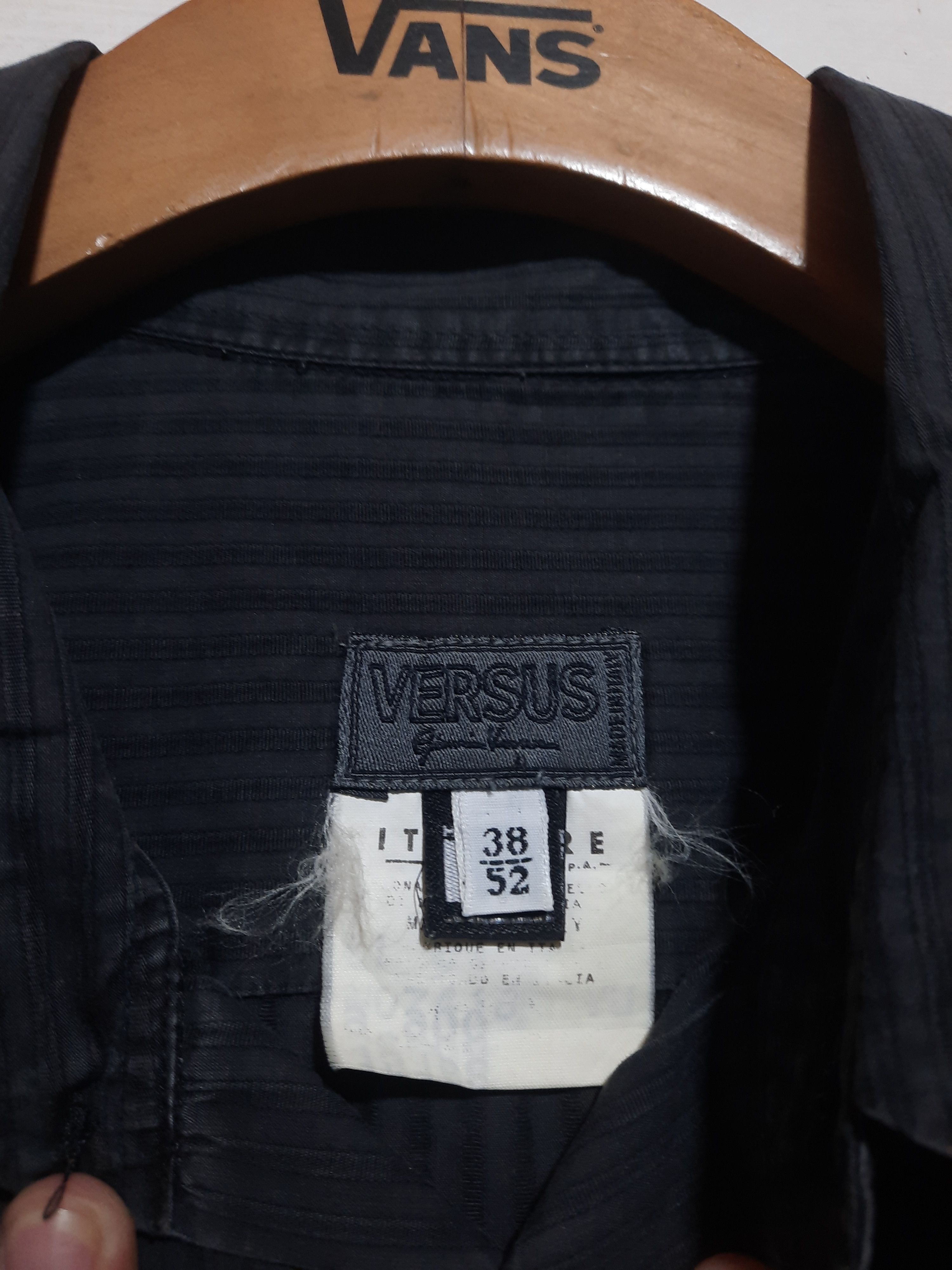 Versace Vintage Gianni Versace Versus Shirt Size US M / EU 48-50 / 2 - 3 Thumbnail