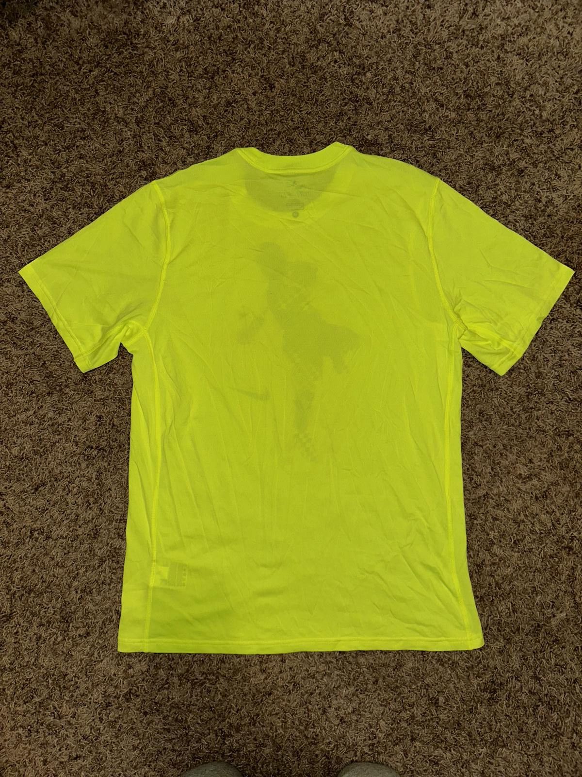 Nike Nike Men’s Dri-FIT S/S Lacrosse Yellow Player Silhouette Shirt Size US M / EU 48-50 / 2 - 5 Thumbnail