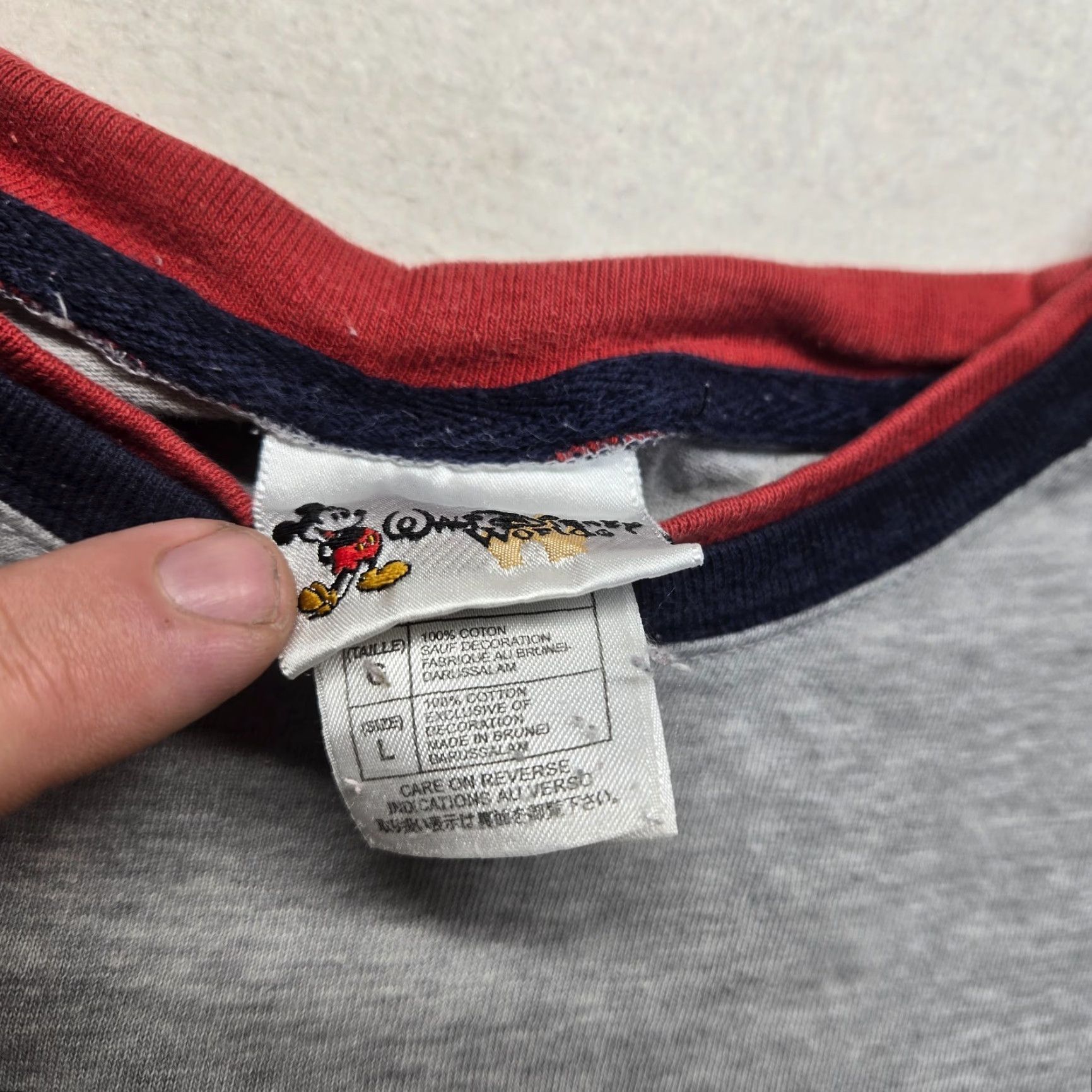 Disney VINTAGE Disney Walt Disney World Mickey Mouse T-Shirt Adult Large Gray Retro 90s Logo Size US L / EU 52-54 / 3 - 3 Thumbnail