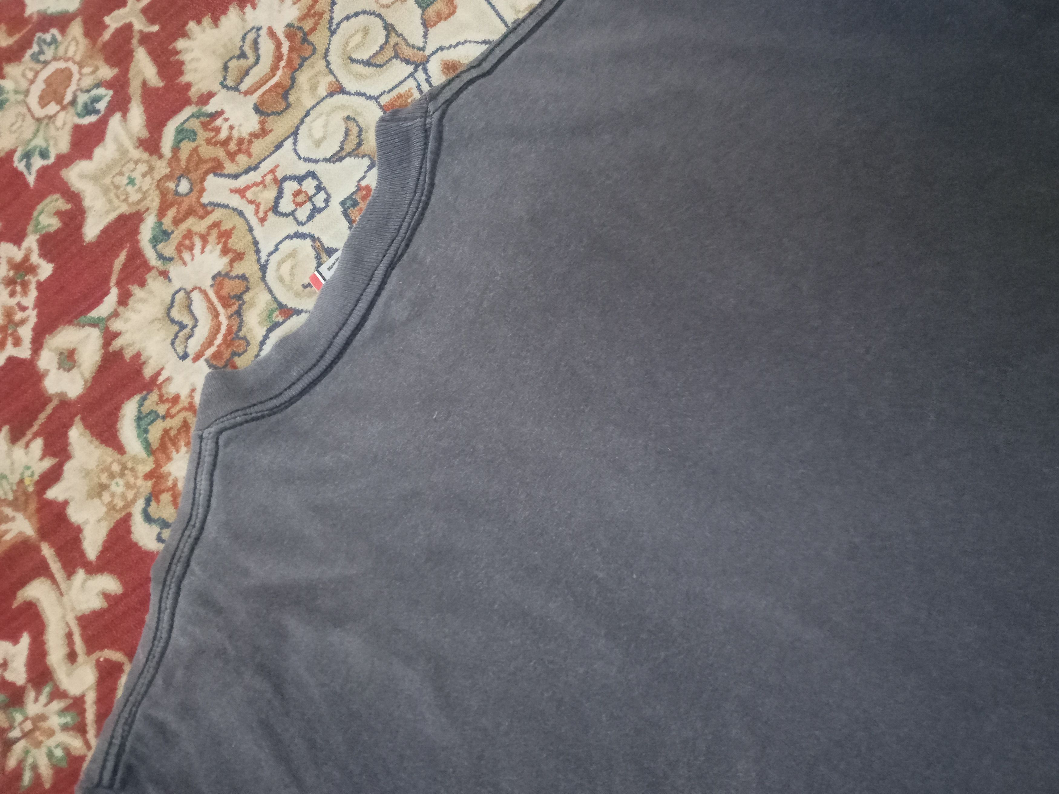 Mickey Mouse Vintage Mickey Disney Distressed Sun Faded T Shirt Size US L / EU 52-54 / 3 - 6 Thumbnail