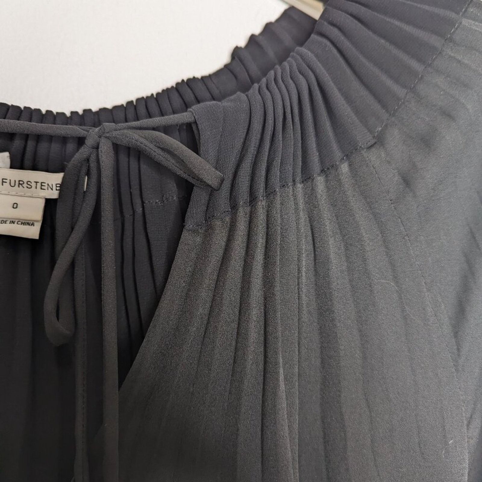 Diane von Furstenberg DVF Diane Von Furstenberg Black Mikino Pleated Mini Dress 0 Size XS / US 0-2 / IT 36-38 - 5 Thumbnail