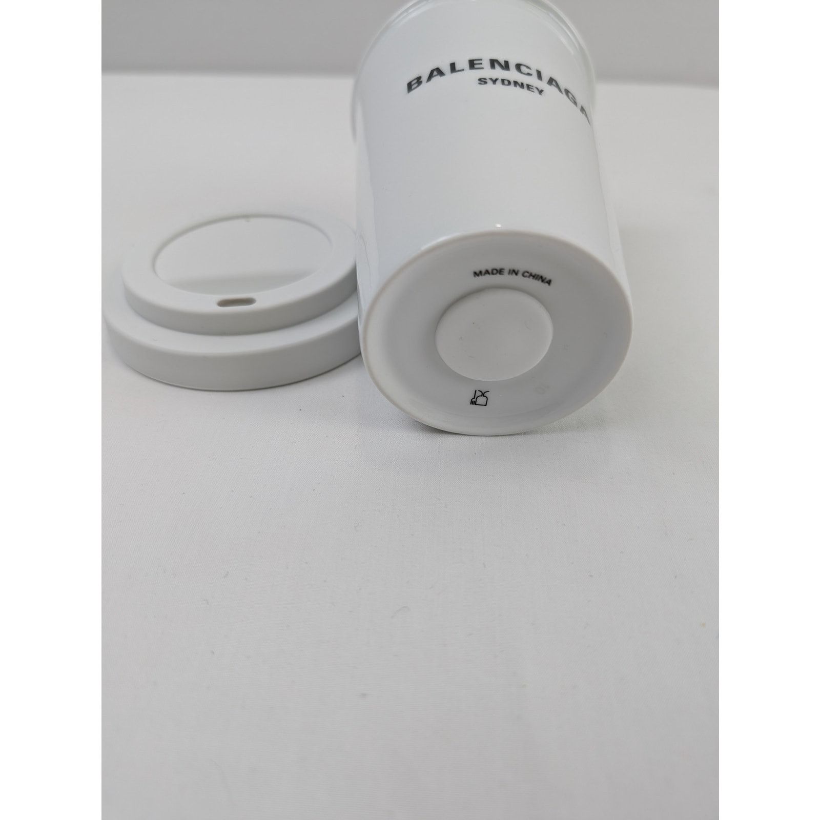 Balenciaga o1rshd1 Size: OS / Sydney Porcelain Coffee Cup in White Size ONE SIZE - 7 Thumbnail