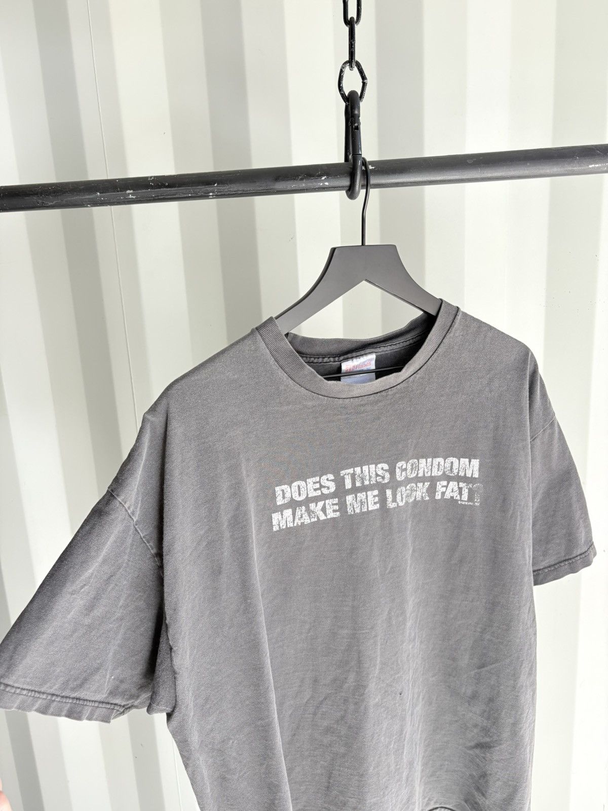 Vintage Vintage Condom Sex Distressed Faded Shirt Band Grunge Size US XL / EU 56 / 4 - 2 Thumbnail