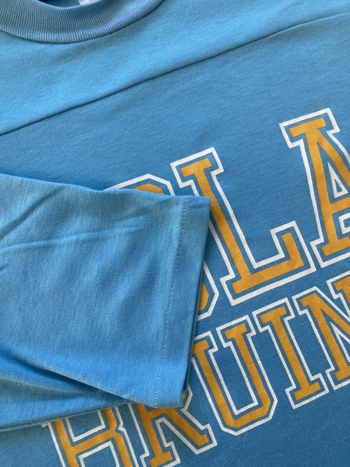 Vintage Vintage 70’s Ucla Size US M / EU 48-50 / 2 - 4 Thumbnail