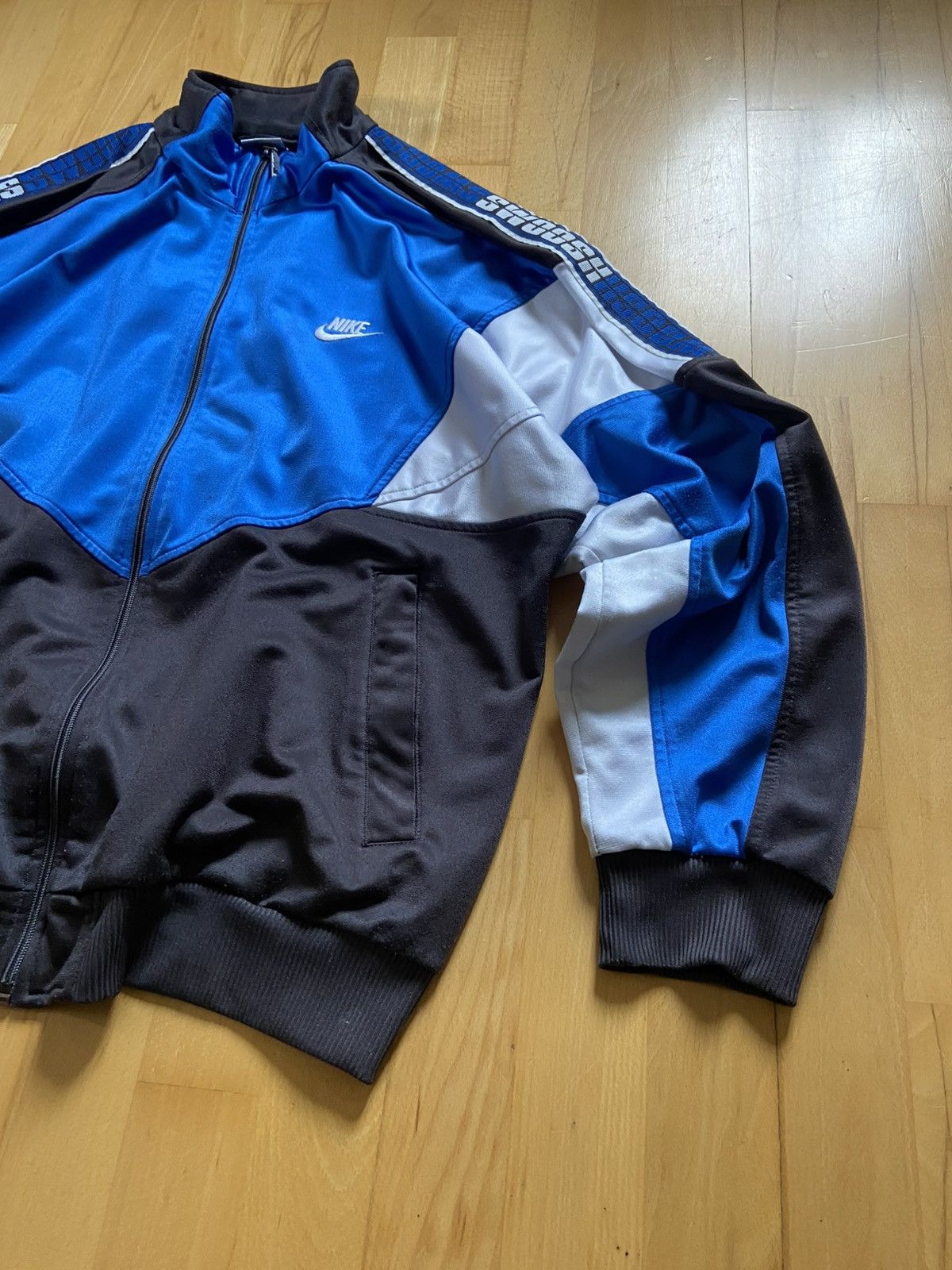 Nike Vintage Nike Swoosh Zip Hoodie, blue Size US L / EU 52-54 / 3 - 4 Thumbnail