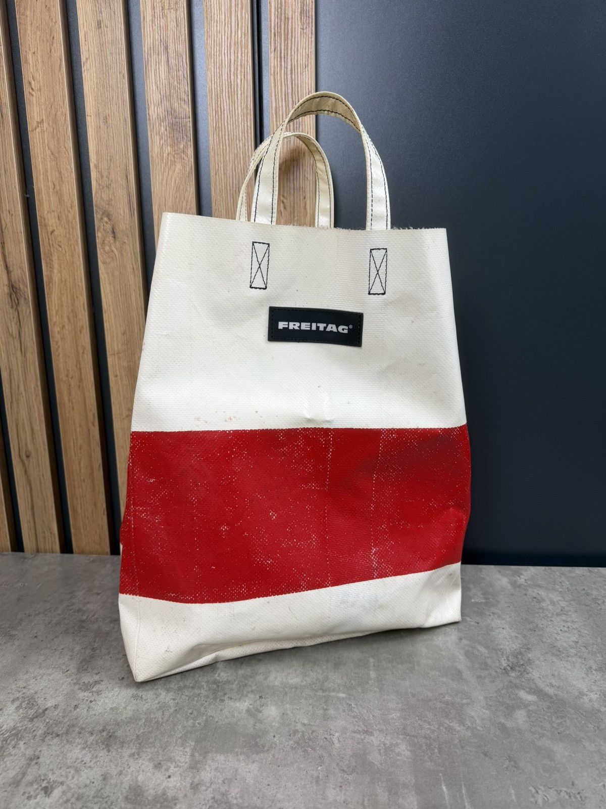 Freitag FREITAG Recycled Shopper White Red Bag Unisex Size ONE SIZE - 11 Thumbnail