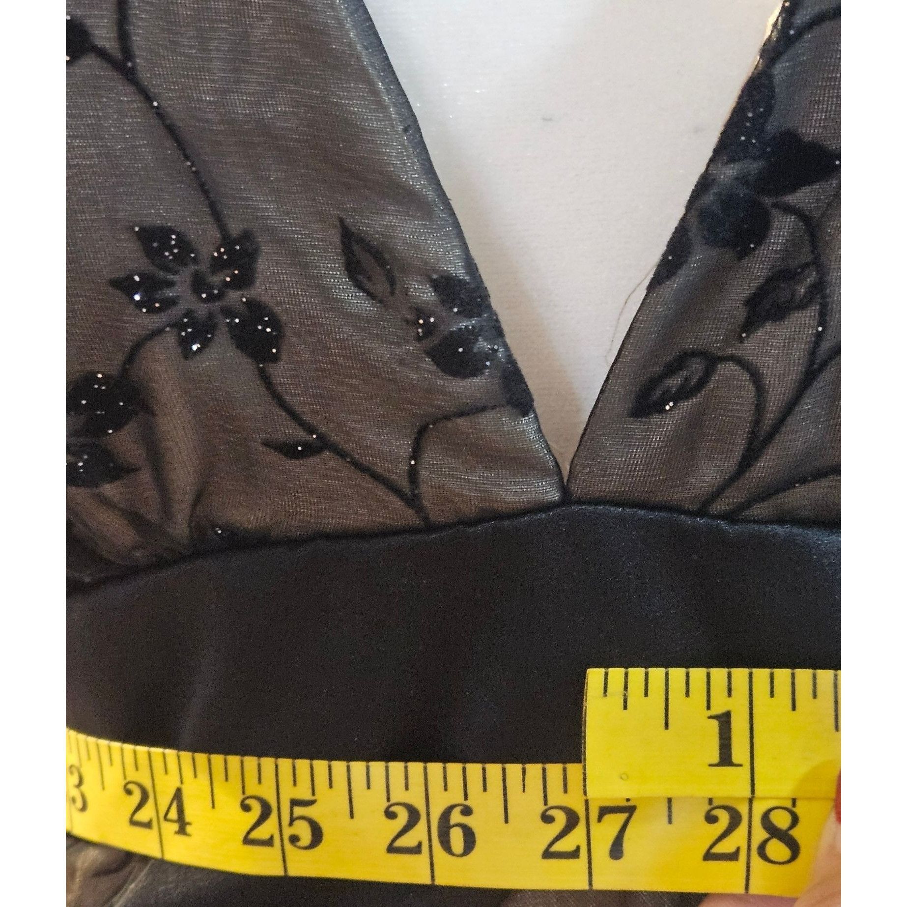 Other Betsy & Adam Women’s Halter Gown Black Floral Mesh 10 Whimsy Size L / US 10 / IT 46 - 5 Thumbnail