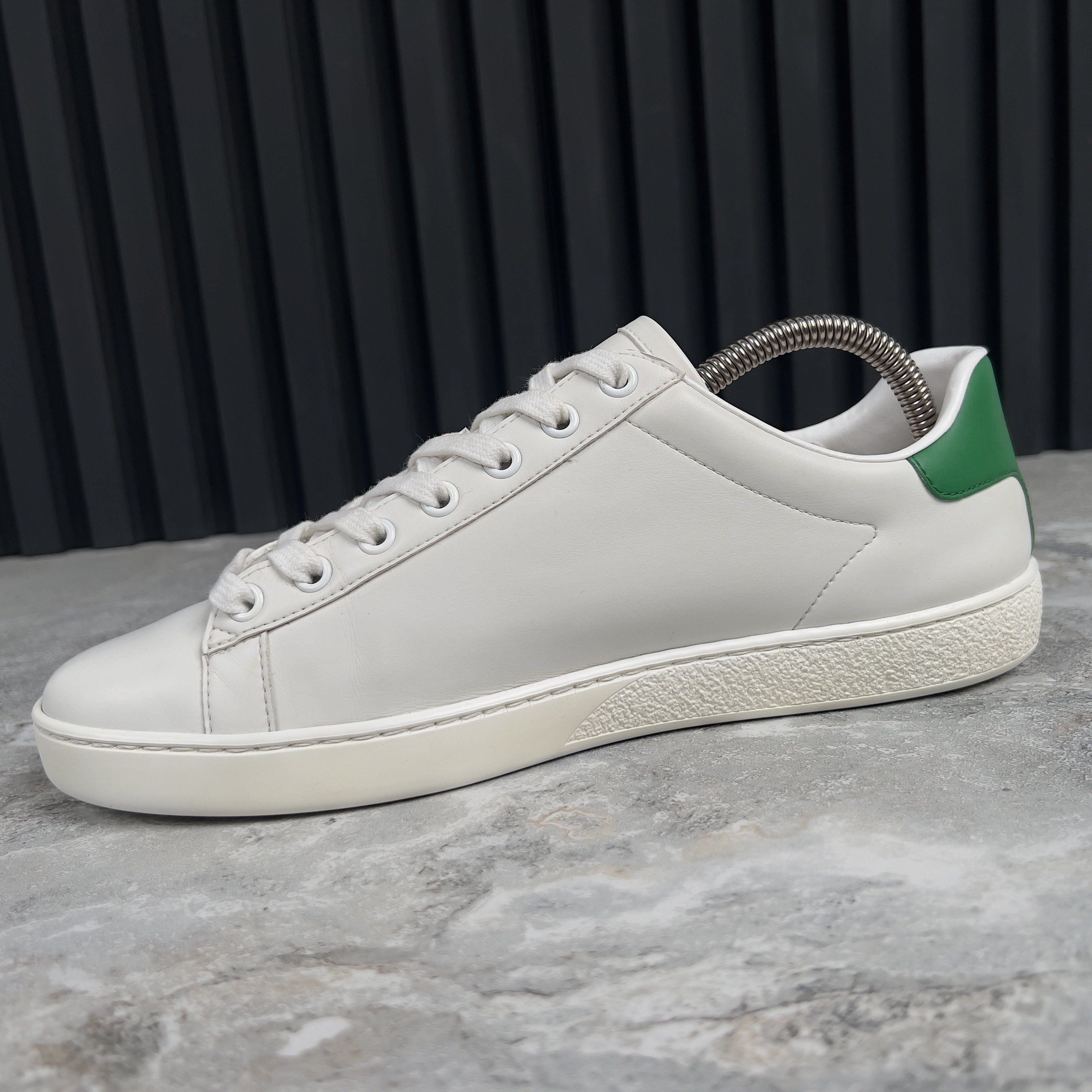 Gucci Gucci Ace Low-top Sneakers Cat Print Leather Size US 9 / IT 39 - 6 Thumbnail