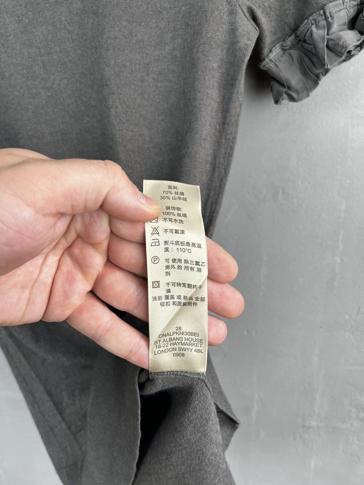 Burberry × Other Burberry London t shirt silk cashmere Size XS / US 0-2 / IT 36-38 - 11 Thumbnail