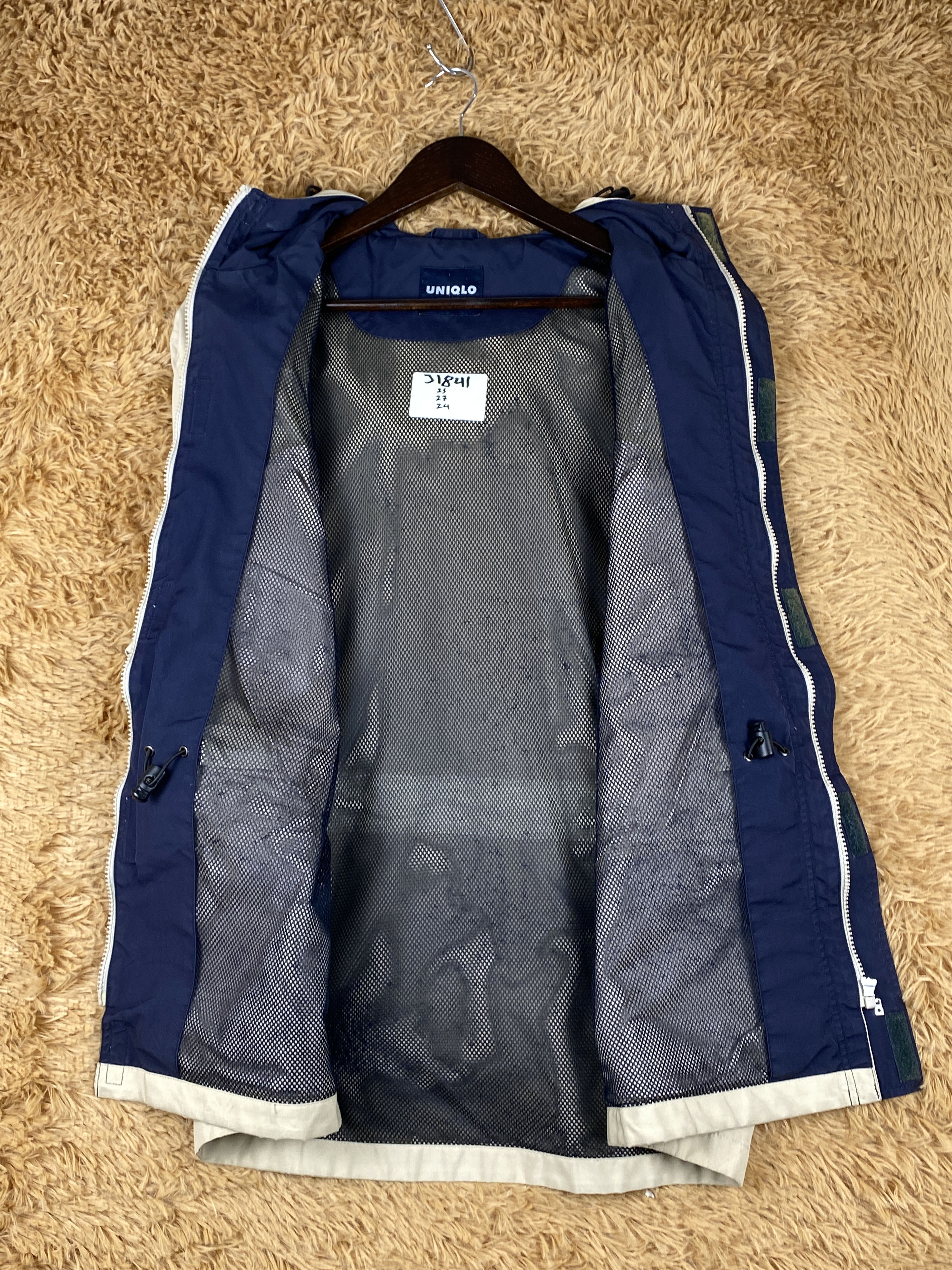 Uniqlo Vintage Uniqlo Hoodie Zip Up Jacket Outwear J1841 Size US M / EU 48-50 / 2 - 6 Thumbnail