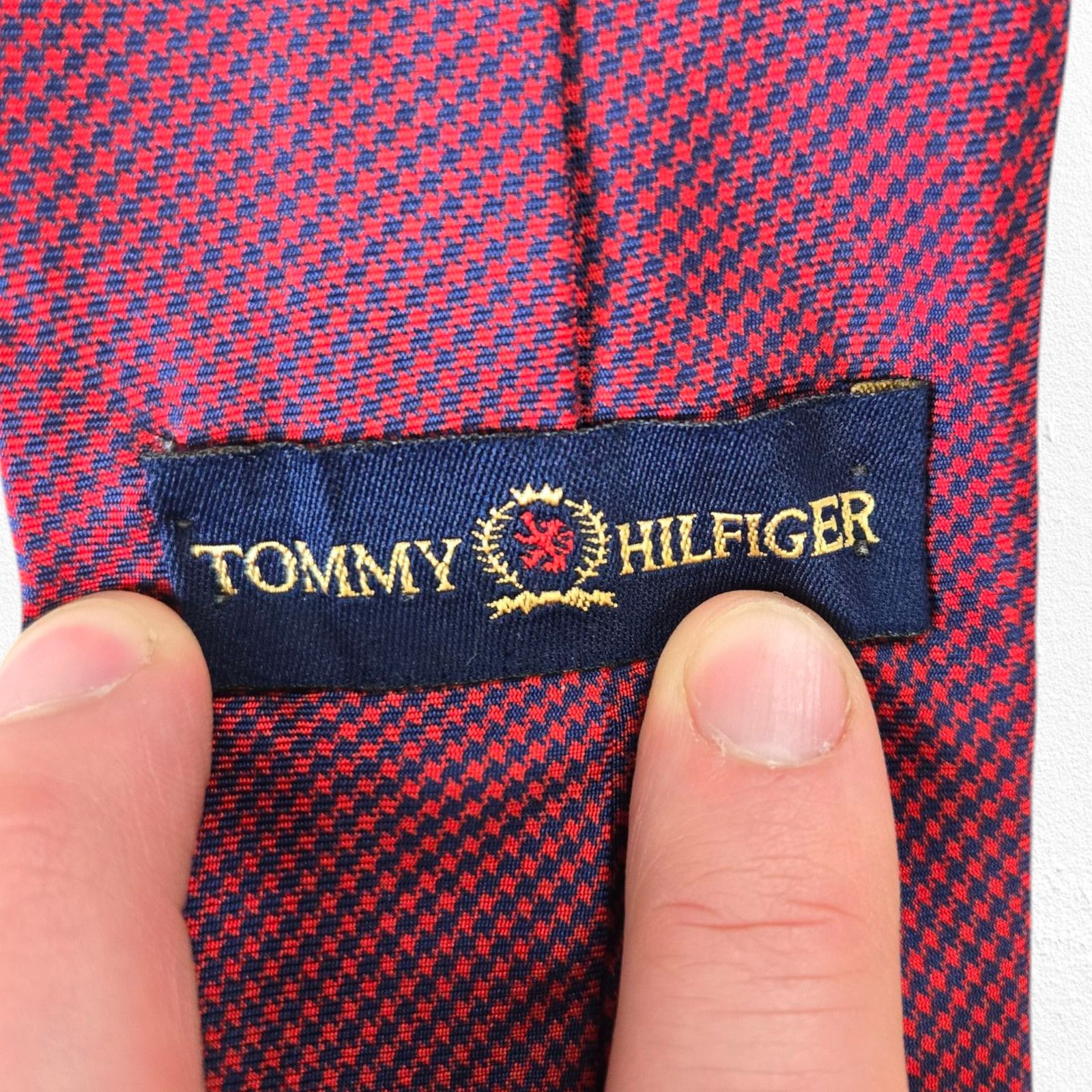 Tommy Hilfiger Vintage Tommy Hilfiger Red Blue Houndstooth Silk Neck Tie Size ONE SIZE - 6 Thumbnail