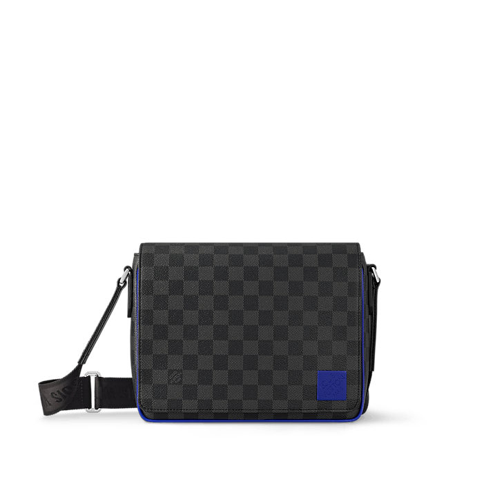 Louis Vuitton District Messenger Bag Size ONE SIZE - 1 Thumbnail