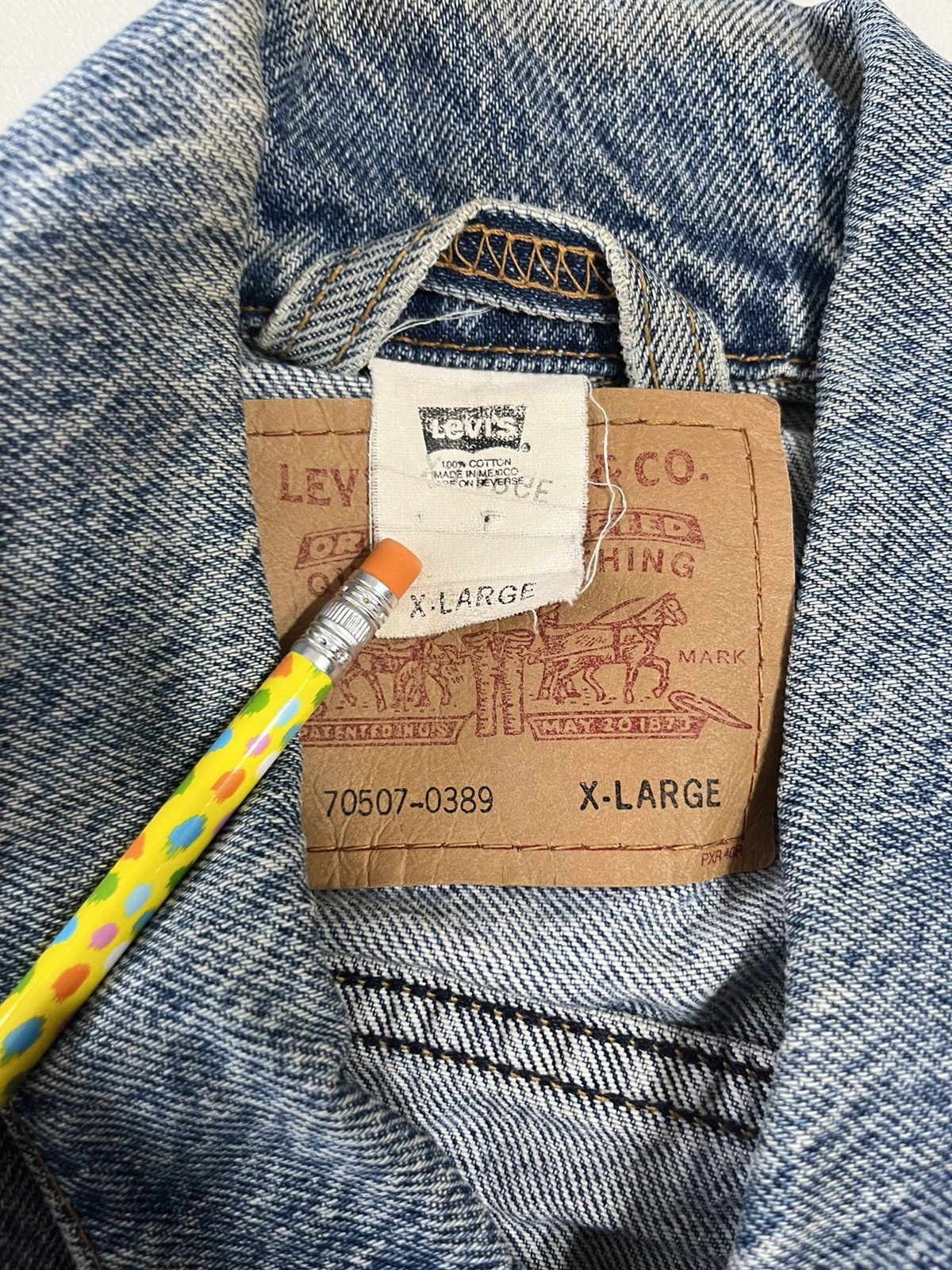 Levi's × Vintage Vintage Levi’s denim trucker jacket Size US XL / EU 56 / 4 - 3 Thumbnail