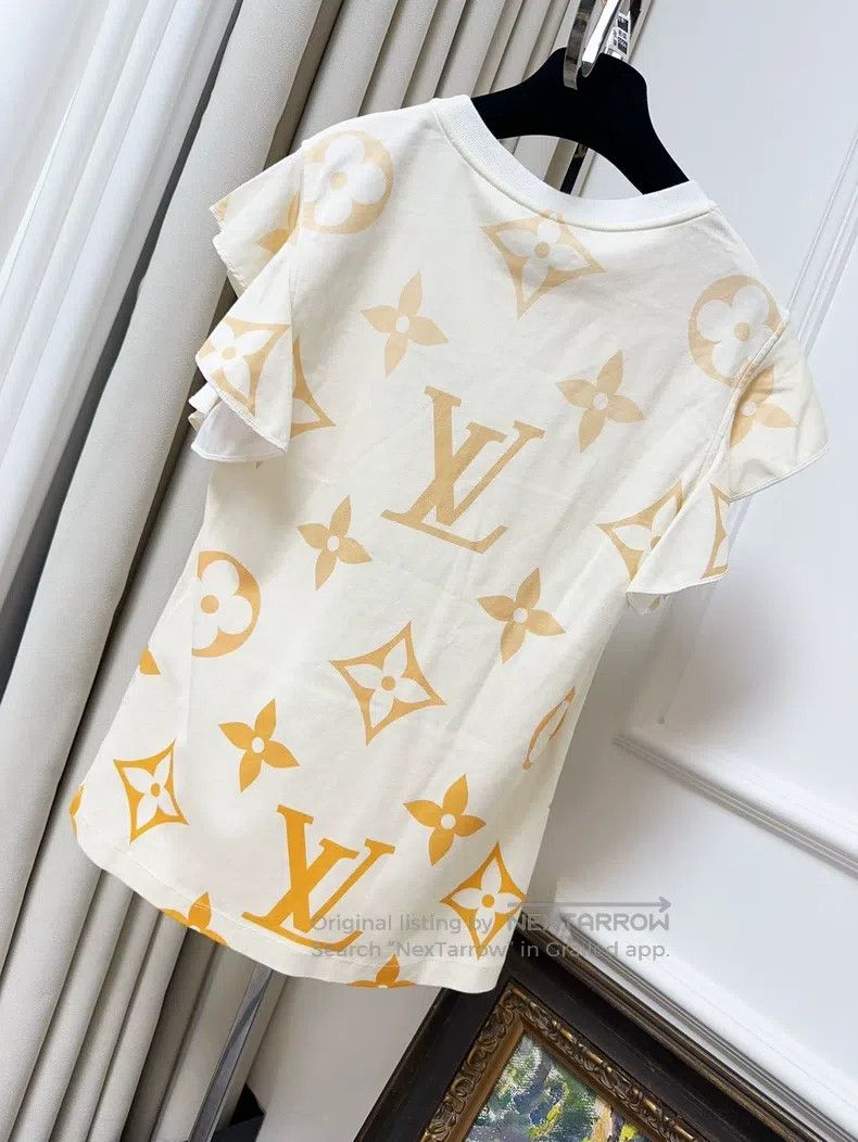 Louis Vuitton Louis Vuitton Orange big logo lotus leaf sleeve gradient p Size M / US 6-8 / IT 42-44 - 2 Thumbnail