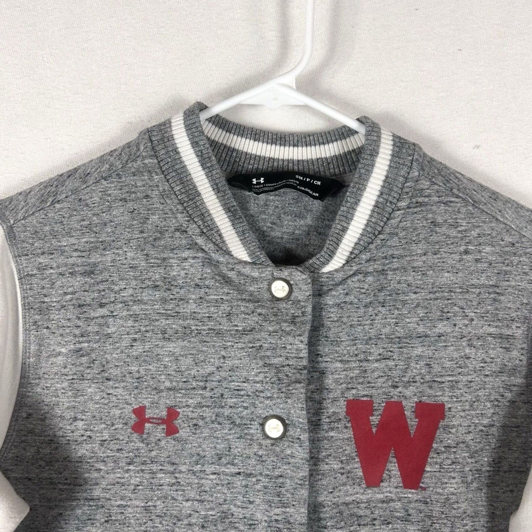 Under Armour Under Armour University of Wisconsin Badgers Sweatshirt Mens Small Gray Pullover College Varsity Size S / US 4 / IT 40 - 2 Thumbnail