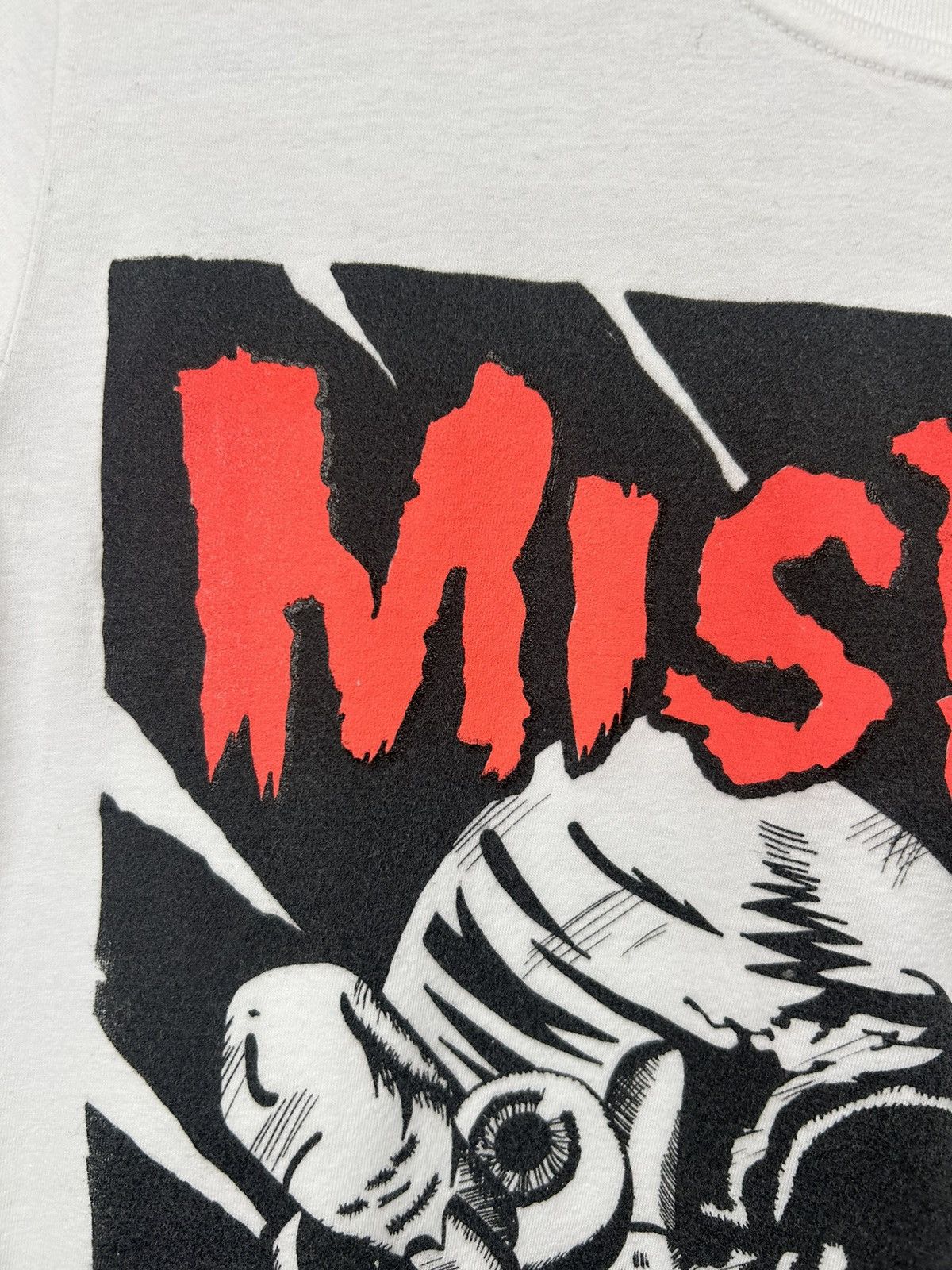 Band Tees Misfits Mommy Can l go out tonight t shirt band Size US S / EU 44-46 / 1 - 6 Thumbnail