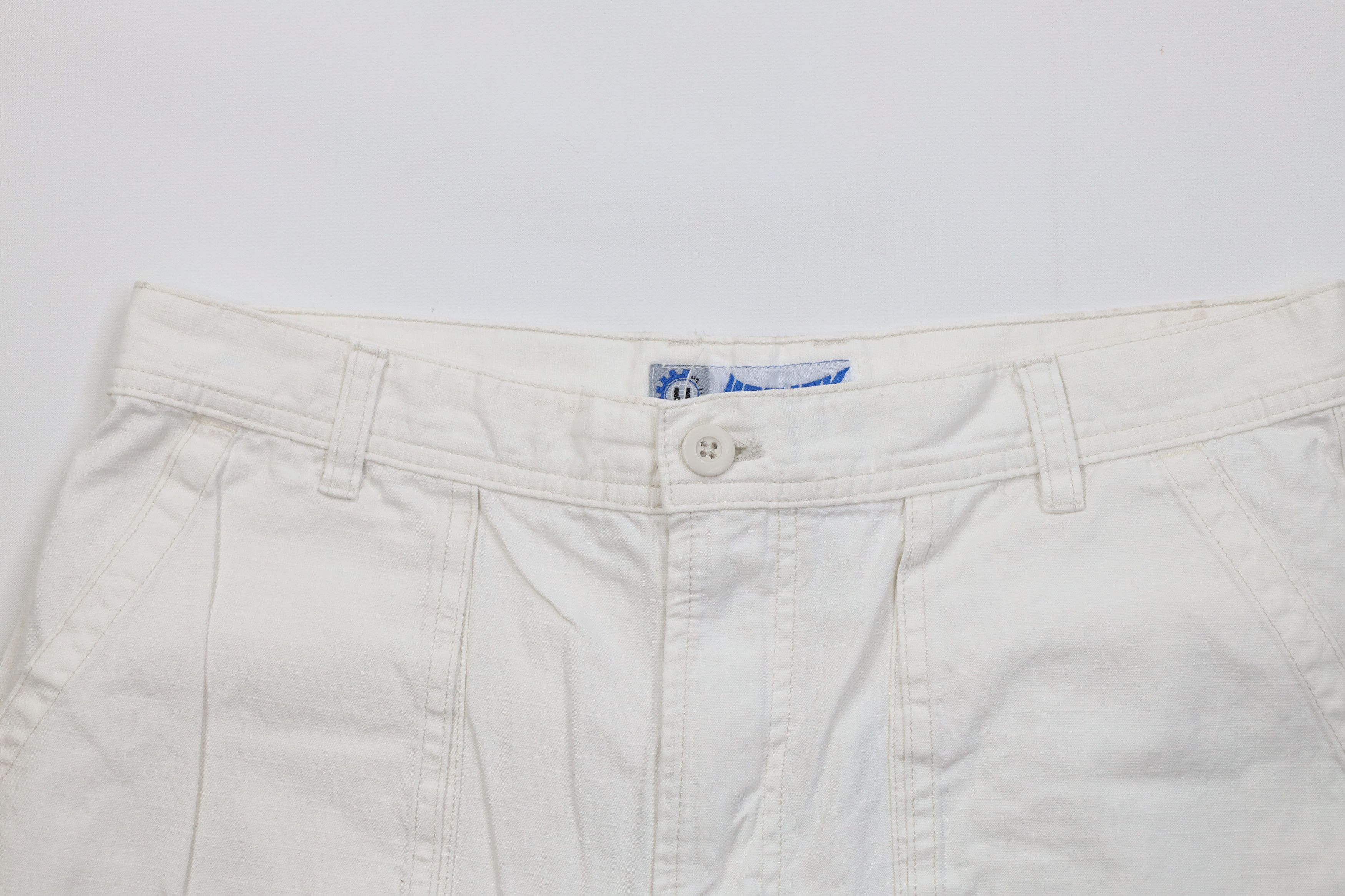 Vintage Vintage 90s Y2K Streetwear Utility Shorts White Cotton Size US 34 / EU 50 - 2 Thumbnail