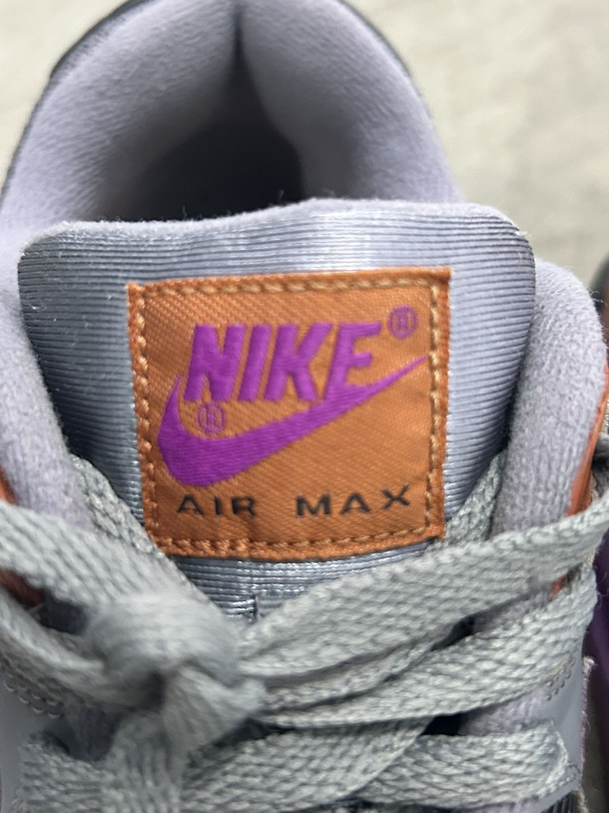 Nike Air max 90 essentisl Size US 11 / EU 44 - 8 Thumbnail