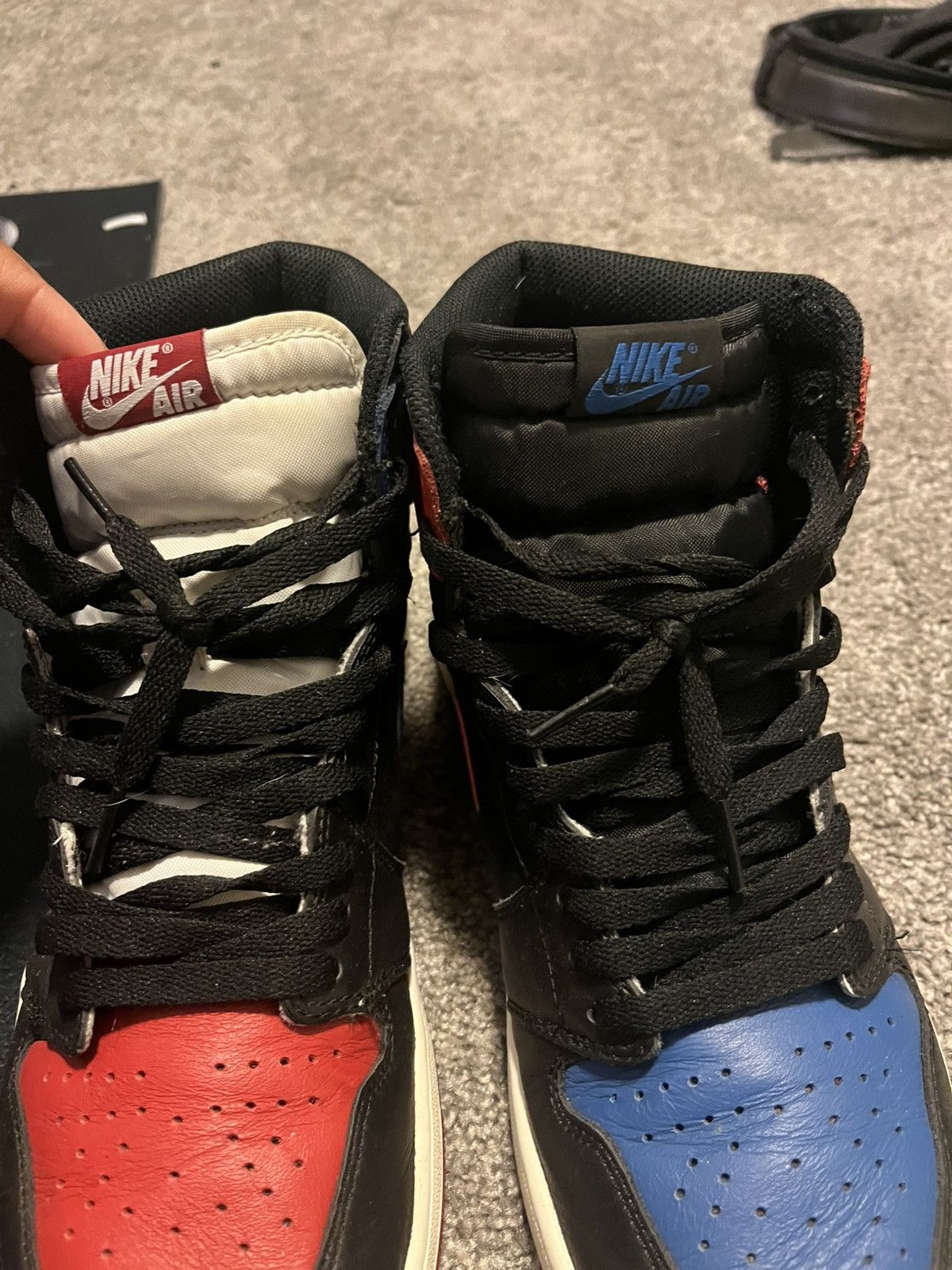 Jordan Brand Air Jordan 1 top 3 Size US 10.5 / EU 43-44 - 7 Thumbnail