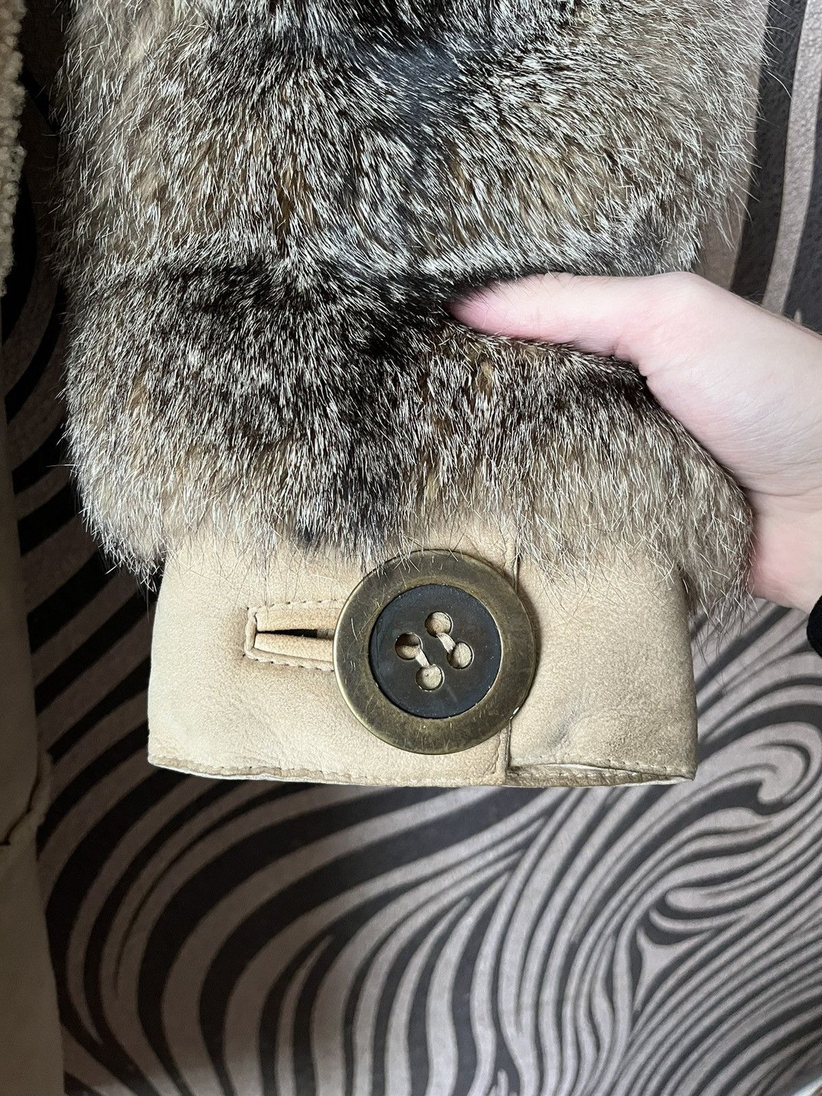 Dolce & Gabbana × Vintage Dolce & Gabbana Shearling Coat Size M / US 6-8 / IT 42-44 - 11 Thumbnail