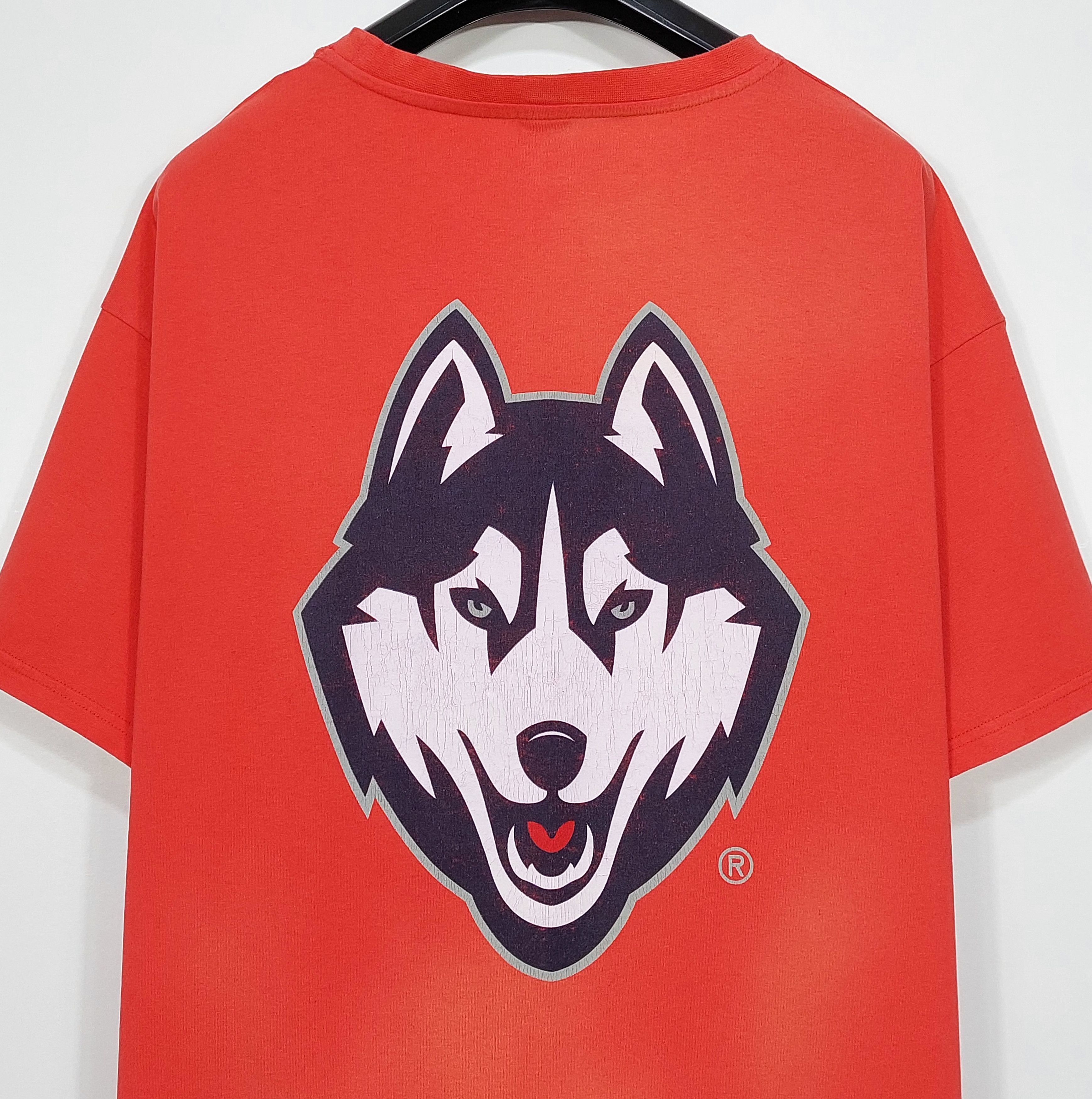 Eric Emanuel EE college UCONN ss tshirt - washed red XXL Size US XXL / EU 58 / 5 - 8 Thumbnail