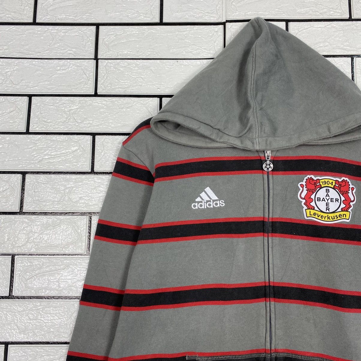 Adidas Vintage Hoodie Zipper Adidas Striped Bayer 04 Leverkusen Size US L / EU 52-54 / 3 - 8 Thumbnail