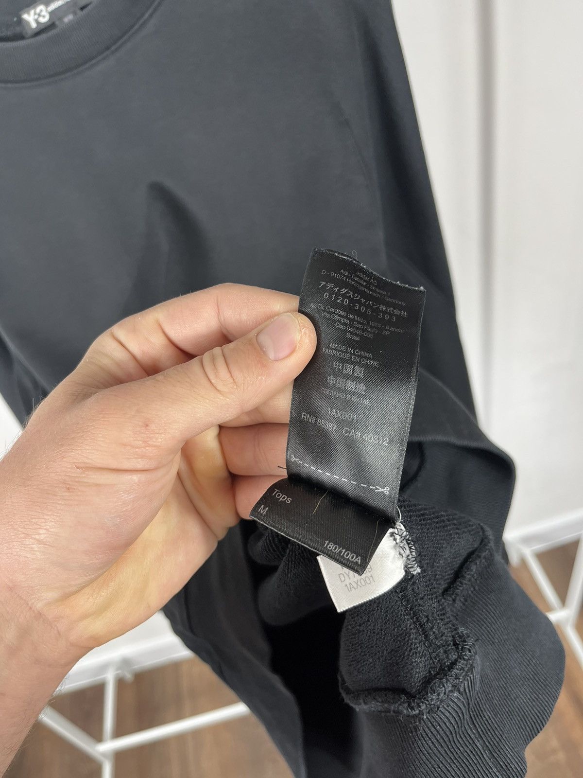 Yohji Yamamoto Y-3 Yohji Yamamoto Sweatshirt Slightly Faded Size M Size US M / EU 48-50 / 2 - 10 Thumbnail
