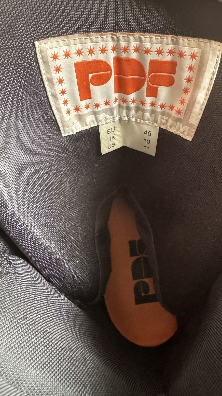 PDF PDF Channel Footwear Neve Venus // Black Size 44 (11 US) Size US 11 / EU 44 - 5 Thumbnail