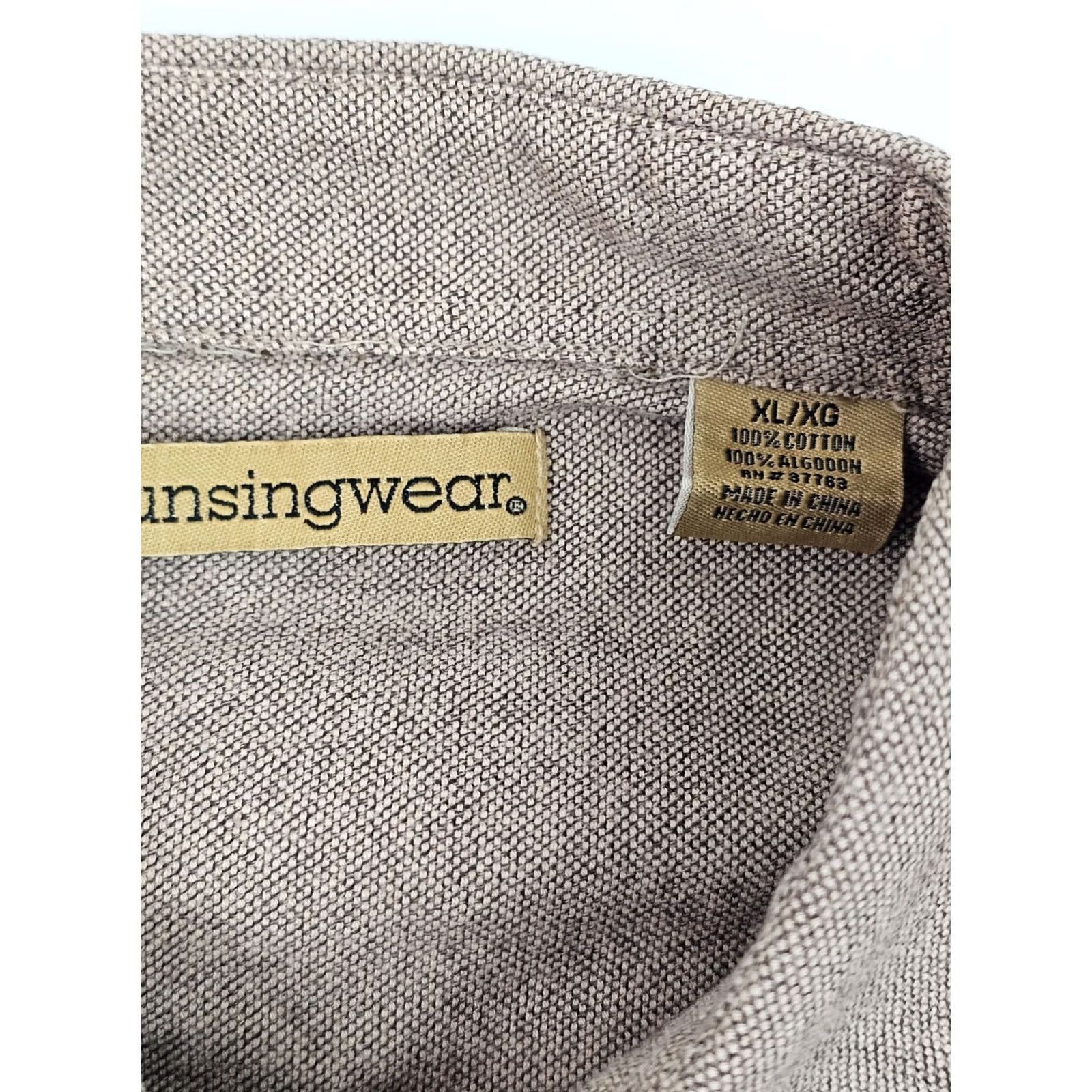 Original Penguin VINTAGE Original Penguin Munsingwear Penguin Cotton Weave Elbow Patch Shirt Men XL Tan Brown Taupe Cotton Size US XL / EU 56 / 4 - 2 Thumbnail
