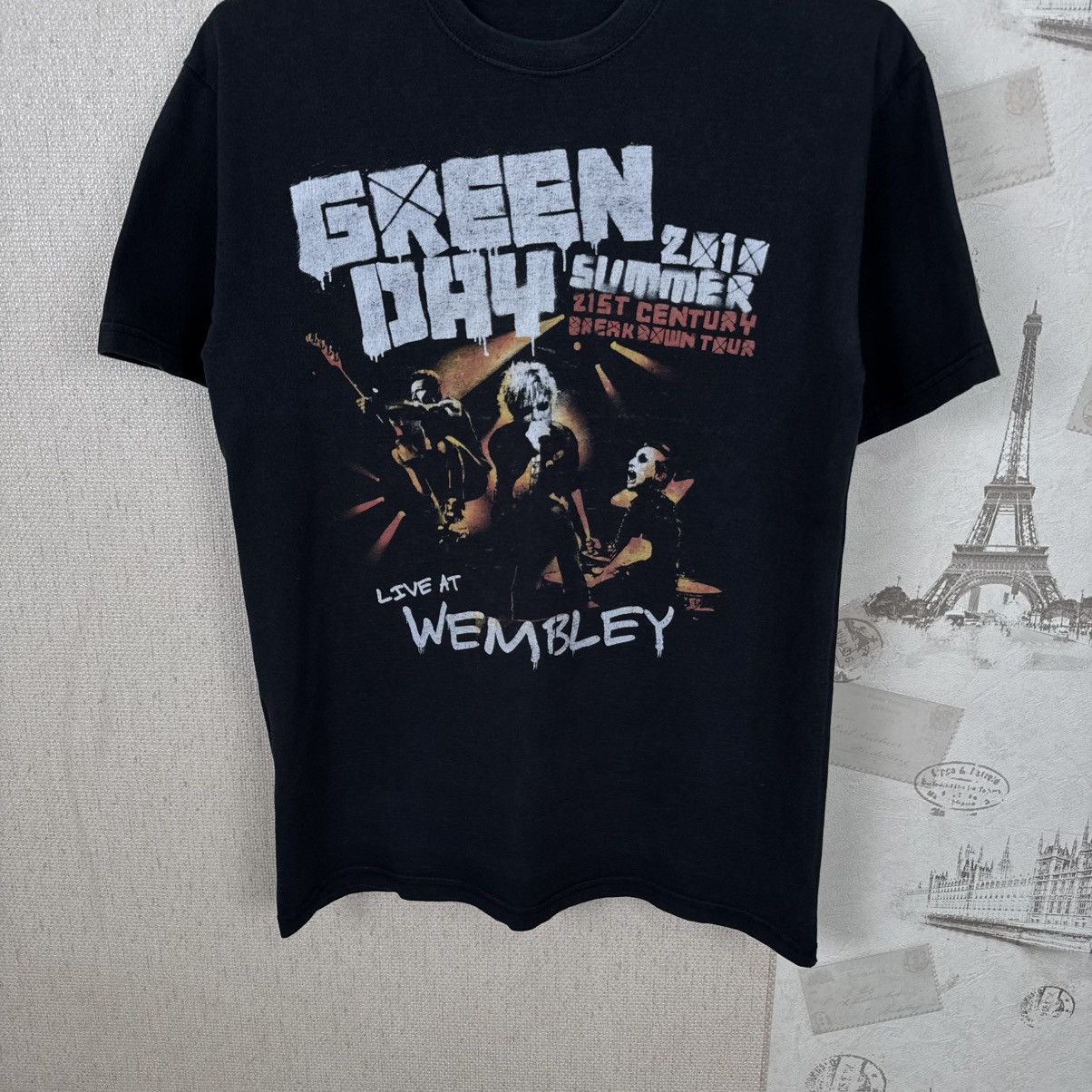 Other Vintage Green Day T shirt 2010 Rock Summer Breakdown Sz S Size US S / EU 44-46 / 1 - 6 Thumbnail