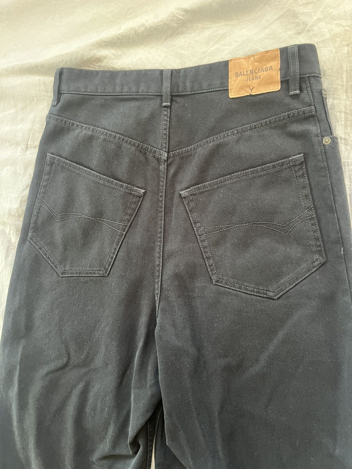 Balenciaga BALENCIAGA Loose-Cut Denim Jeans Black Size US 30 / EU 46 - 11 Thumbnail
