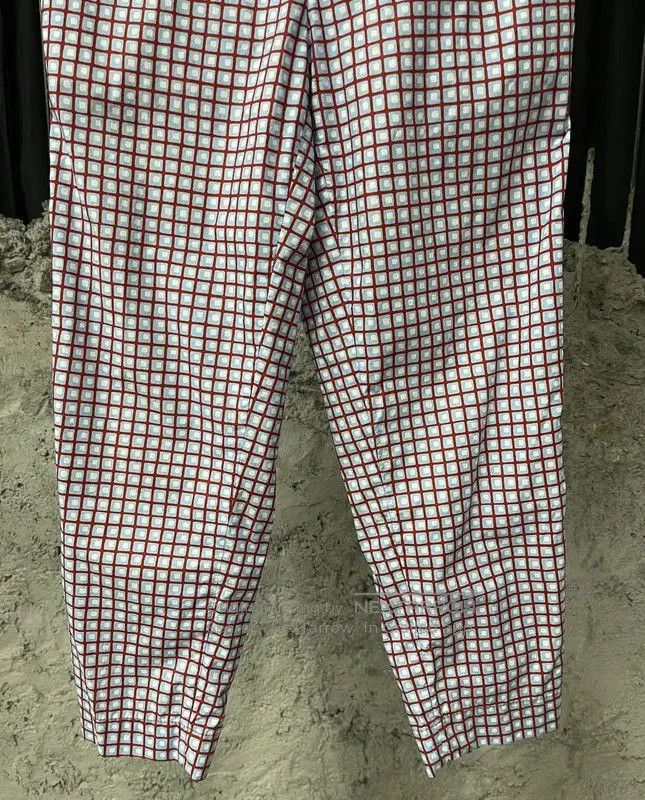 Marni Marni Women's Casual Pants in White Checked Pattern . Size 28" / US 6 / IT 42 - 4 Thumbnail