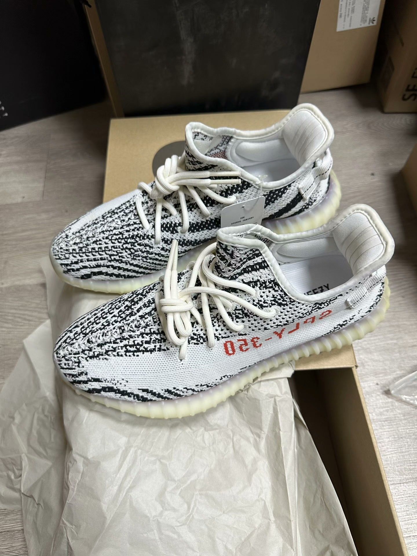 Adidas Adidas YEEZY350 White Lowtop Sneakers 42 Men Size US 9 / EU 42 - 1 Thumbnail