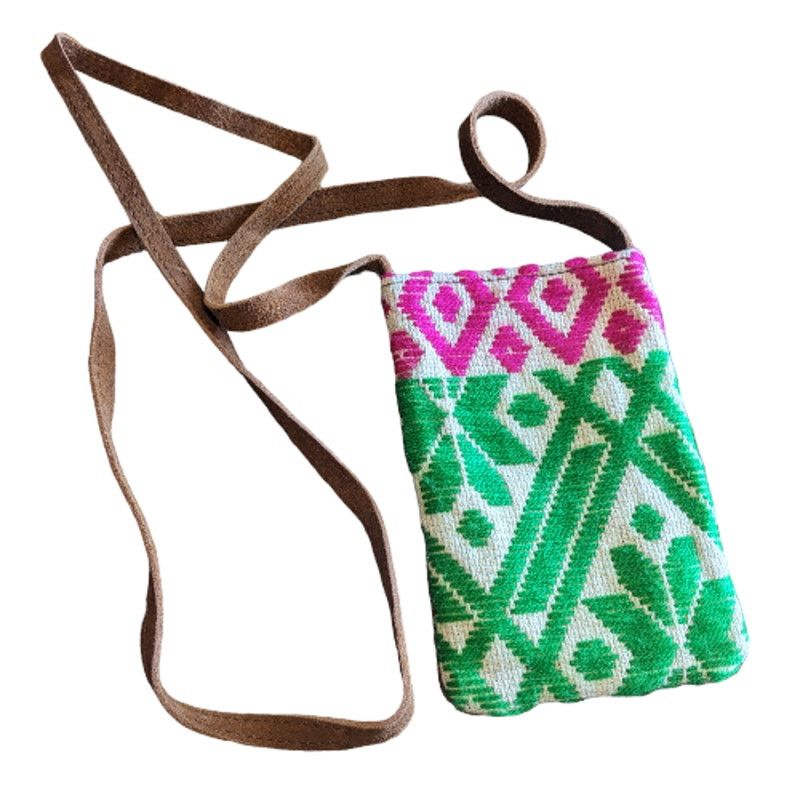 Other Jühue Artesanal Handmade Leather Embroidered Boho Crossbody Size ONE SIZE - 1 Thumbnail