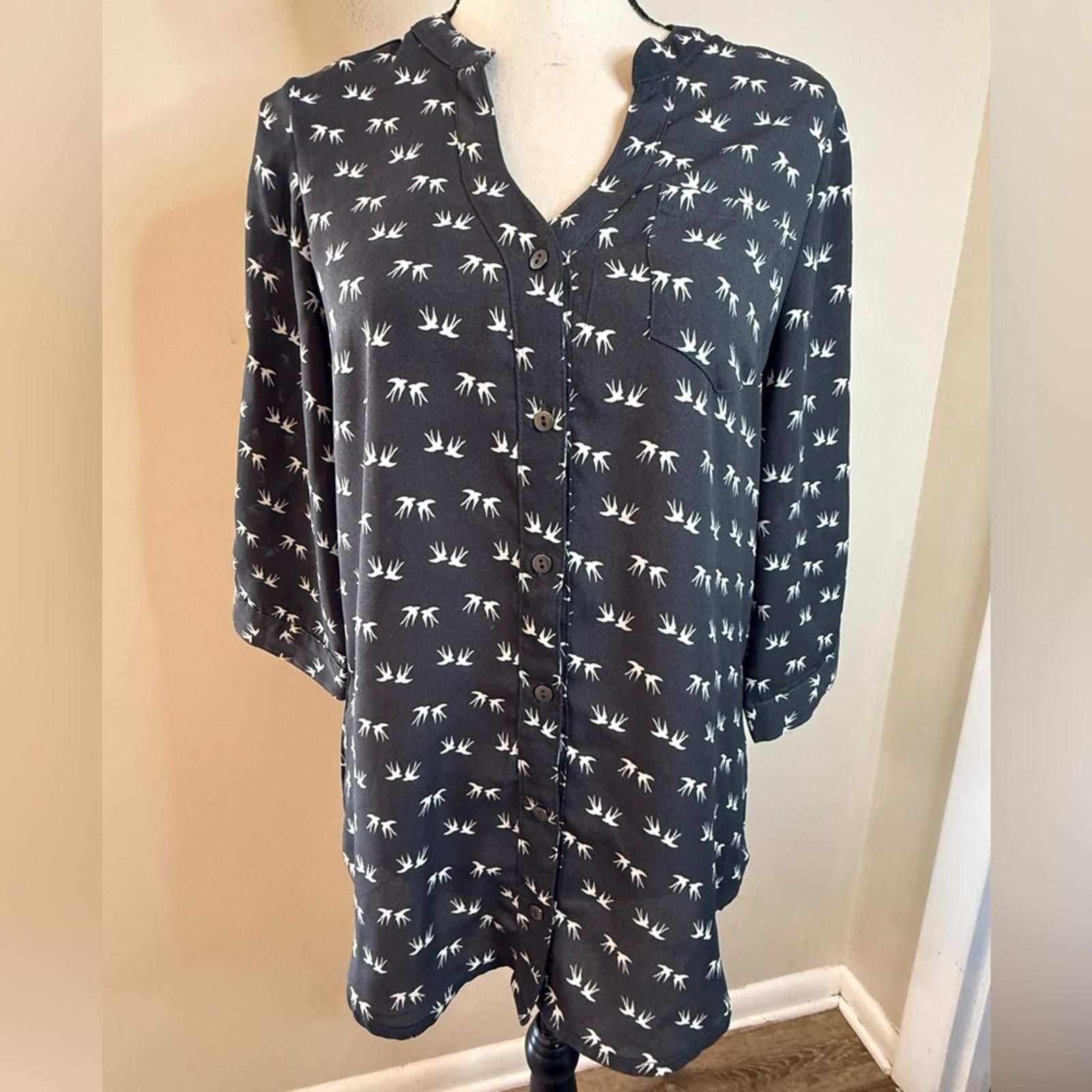 Bonobos Bongo boho charcoal gray tunic top white bird pattern SZ M Size M / US 6-8 / IT 42-44 - 1 Thumbnail