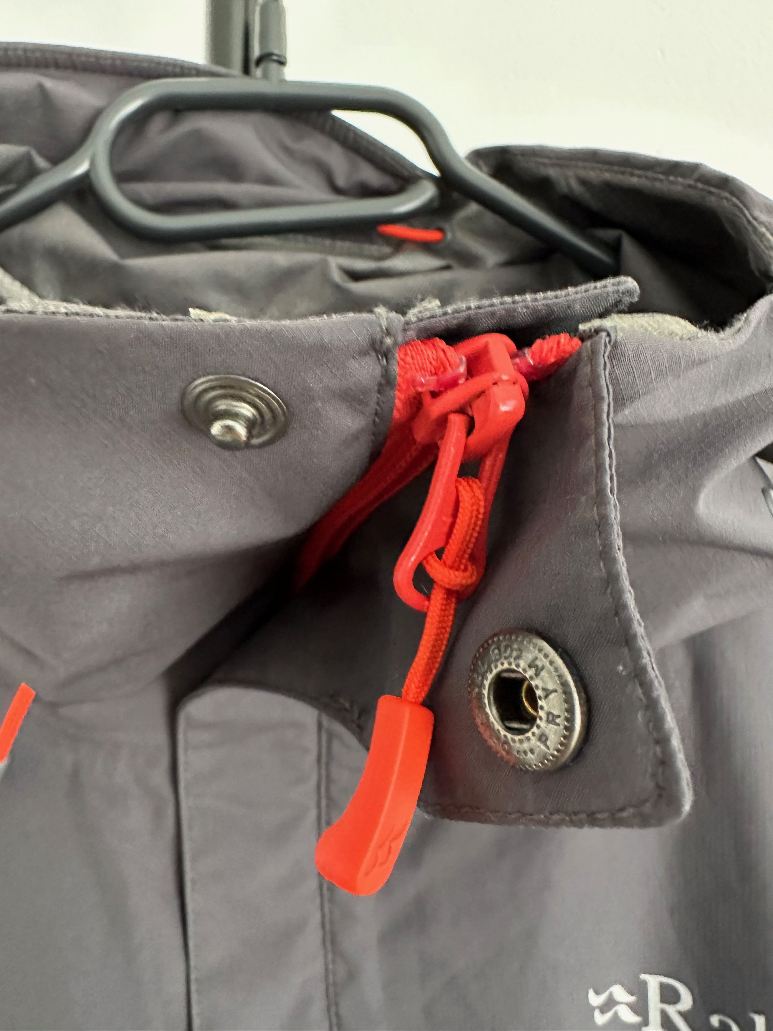 Rab RAB Downpour Eco graphene waterproof jacket Size US M / EU 48-50 / 2 - 5 Thumbnail