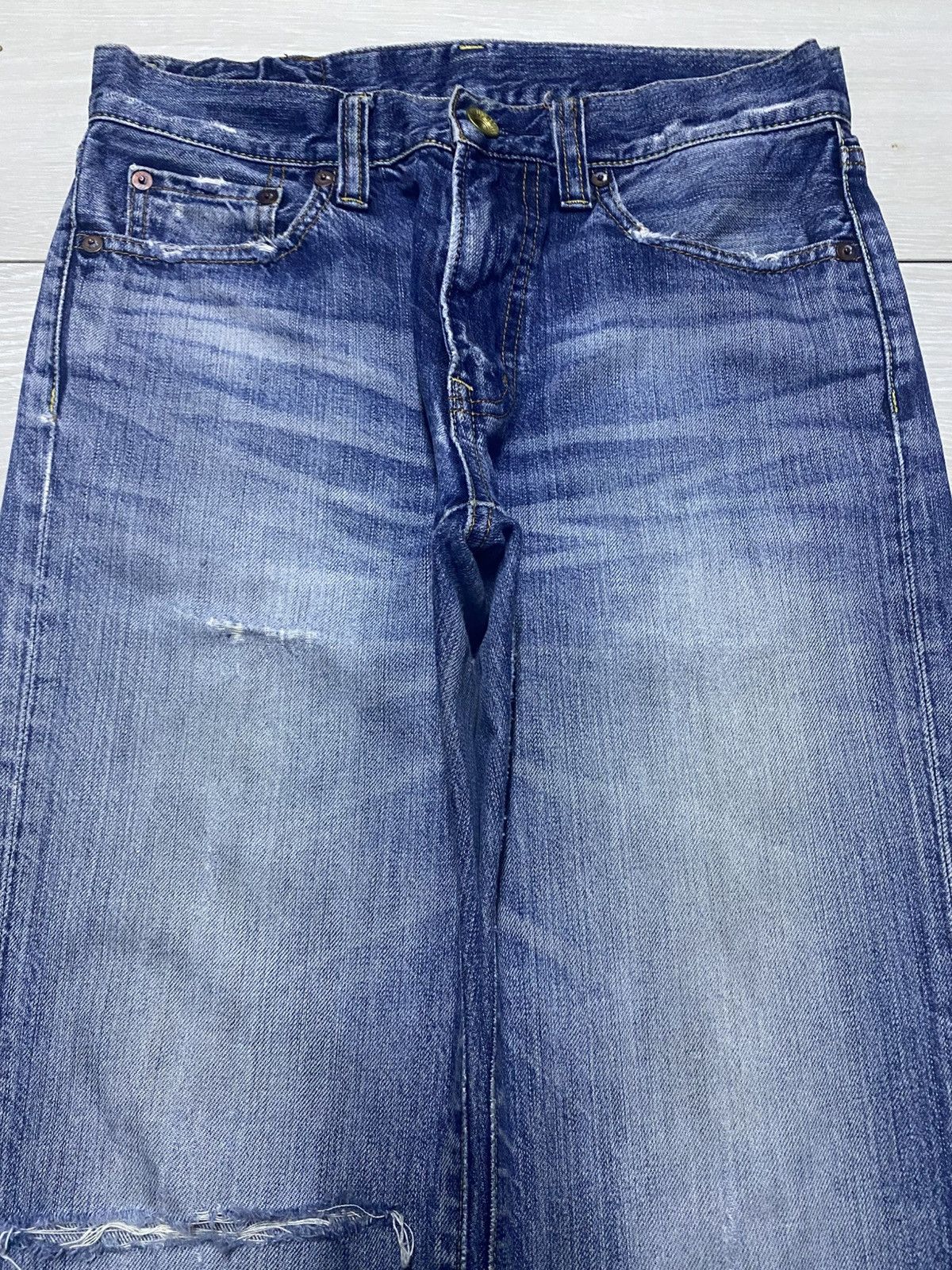 Uniqlo Vintage Japanese Uniqlo UJ S002 Faded Straight Jeans Size US 29 - 3 Thumbnail