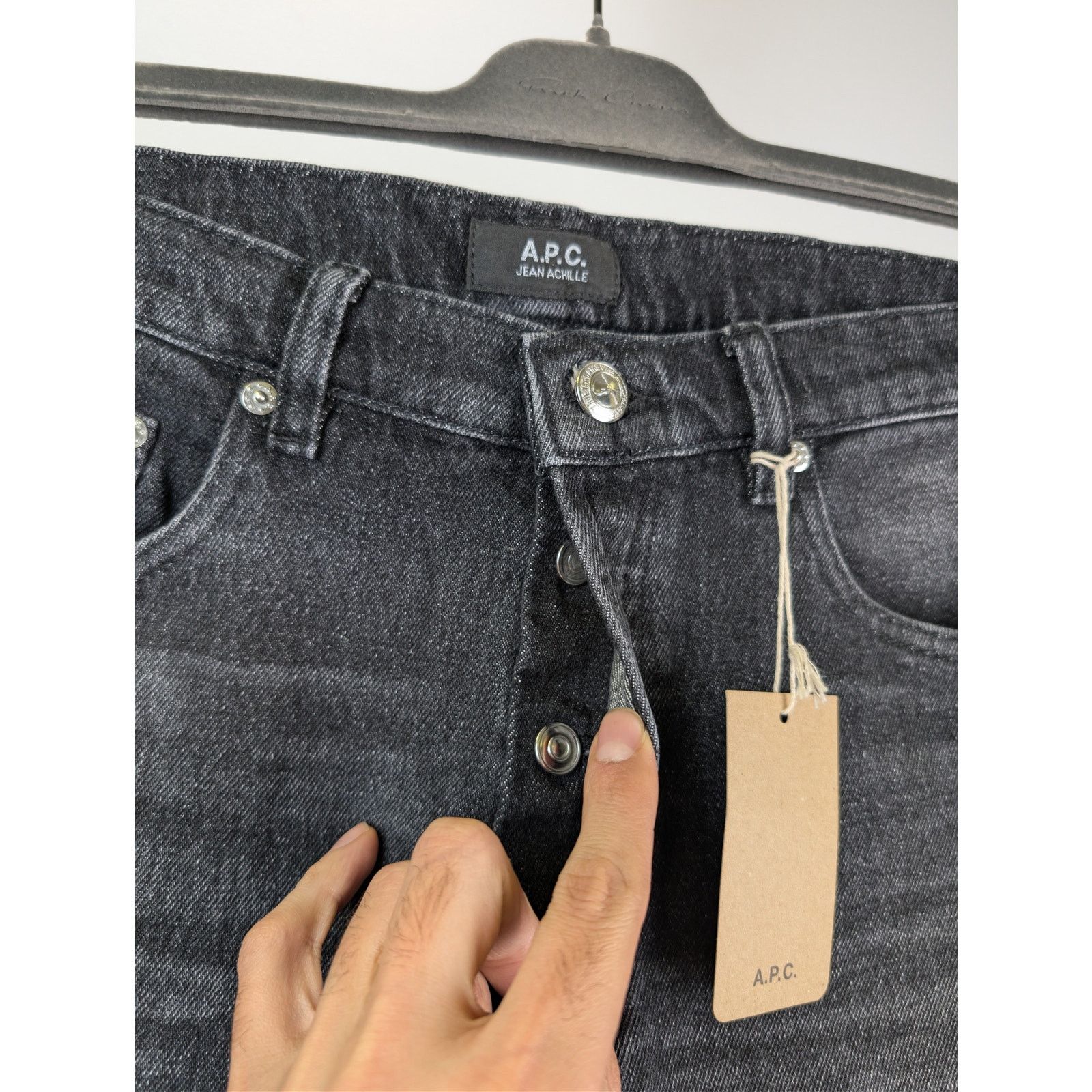 A.P.C. o1rshd1 Jean Achille Jean Faux in Noir Size US 32 / EU 48 - 7 Thumbnail