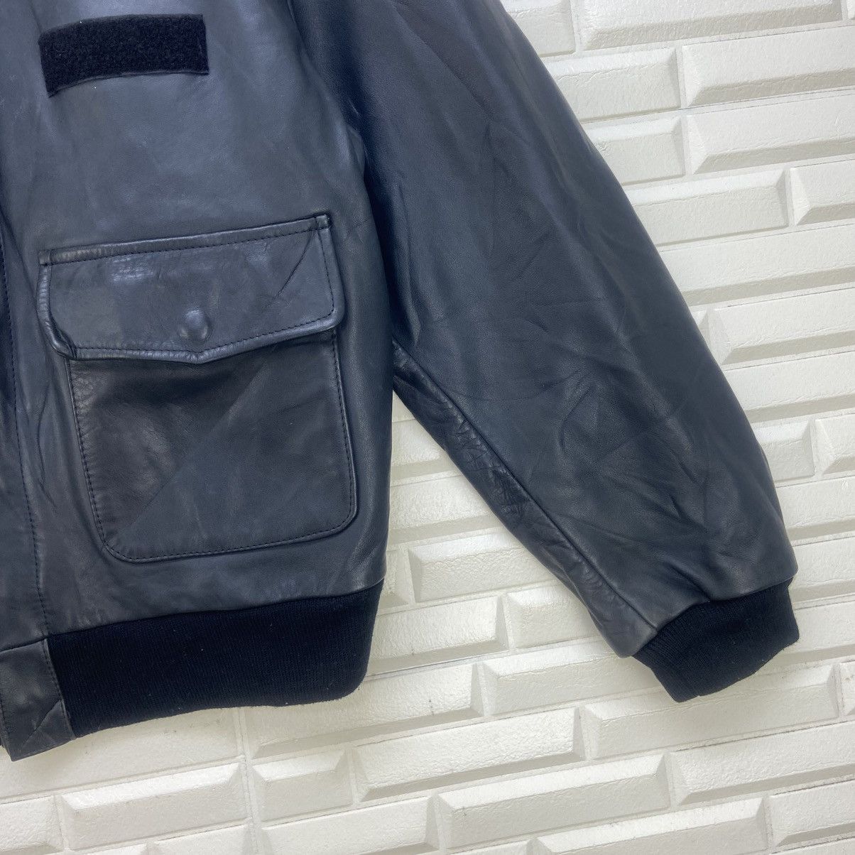 Chevignon Vtg Chevignon Honnor 350th Roll Airflyte A-2 Type Leather Size US M / EU 48-50 / 2 - 6 Thumbnail