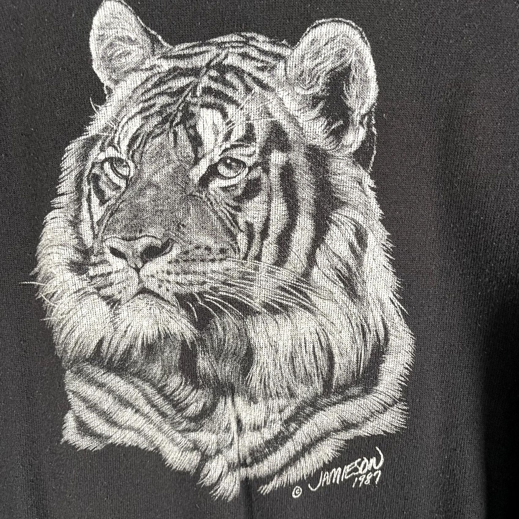 Hanes VINTAGE Hanes Sweatshirt Mens Medium Black Tiger Graphic Crewneck USA 80s Size US M / EU 48-50 / 2 - 3 Thumbnail