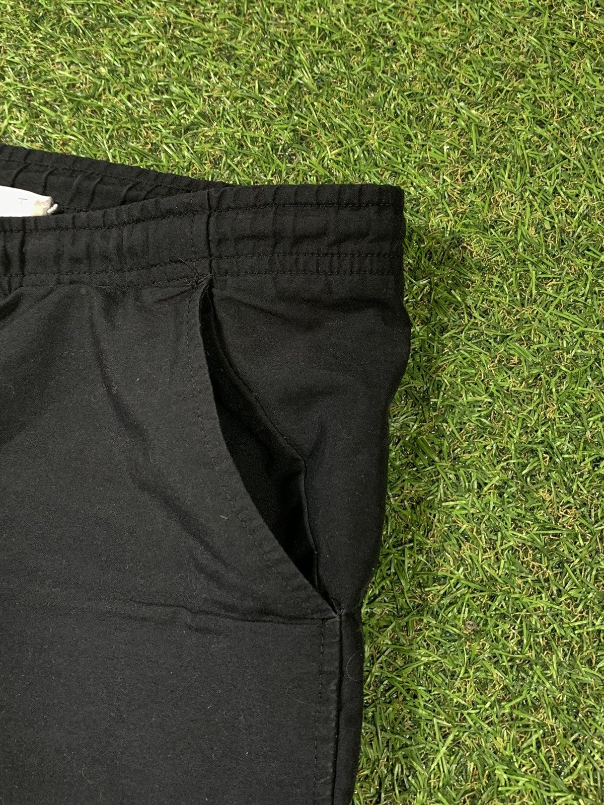 Nike Vintage 90s Nike shorts small swoosh streetwear style size Size US 30 / EU 46 - 3 Thumbnail