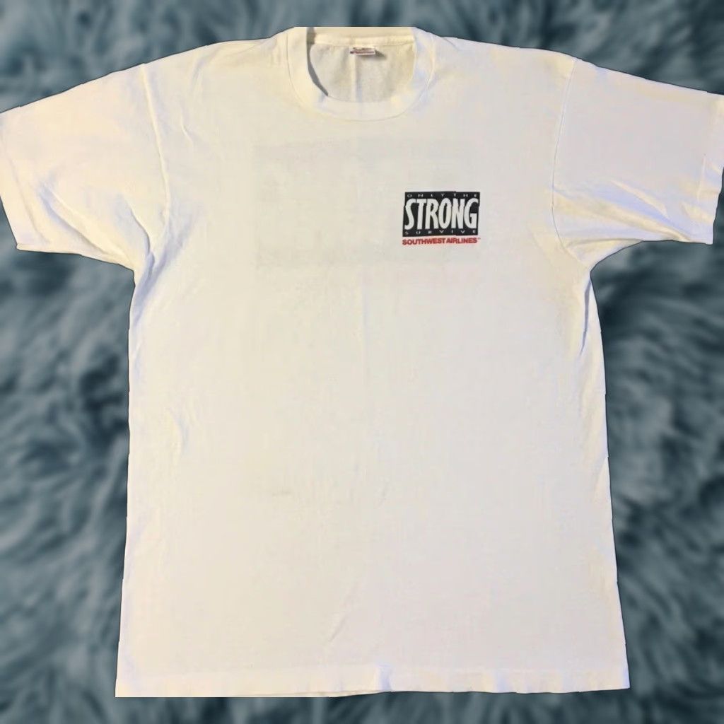 VINTAGE Southwest Airlines Only The Strong Survive Faded Shirt XL White Graphic Tee Mens 90s JuMbo