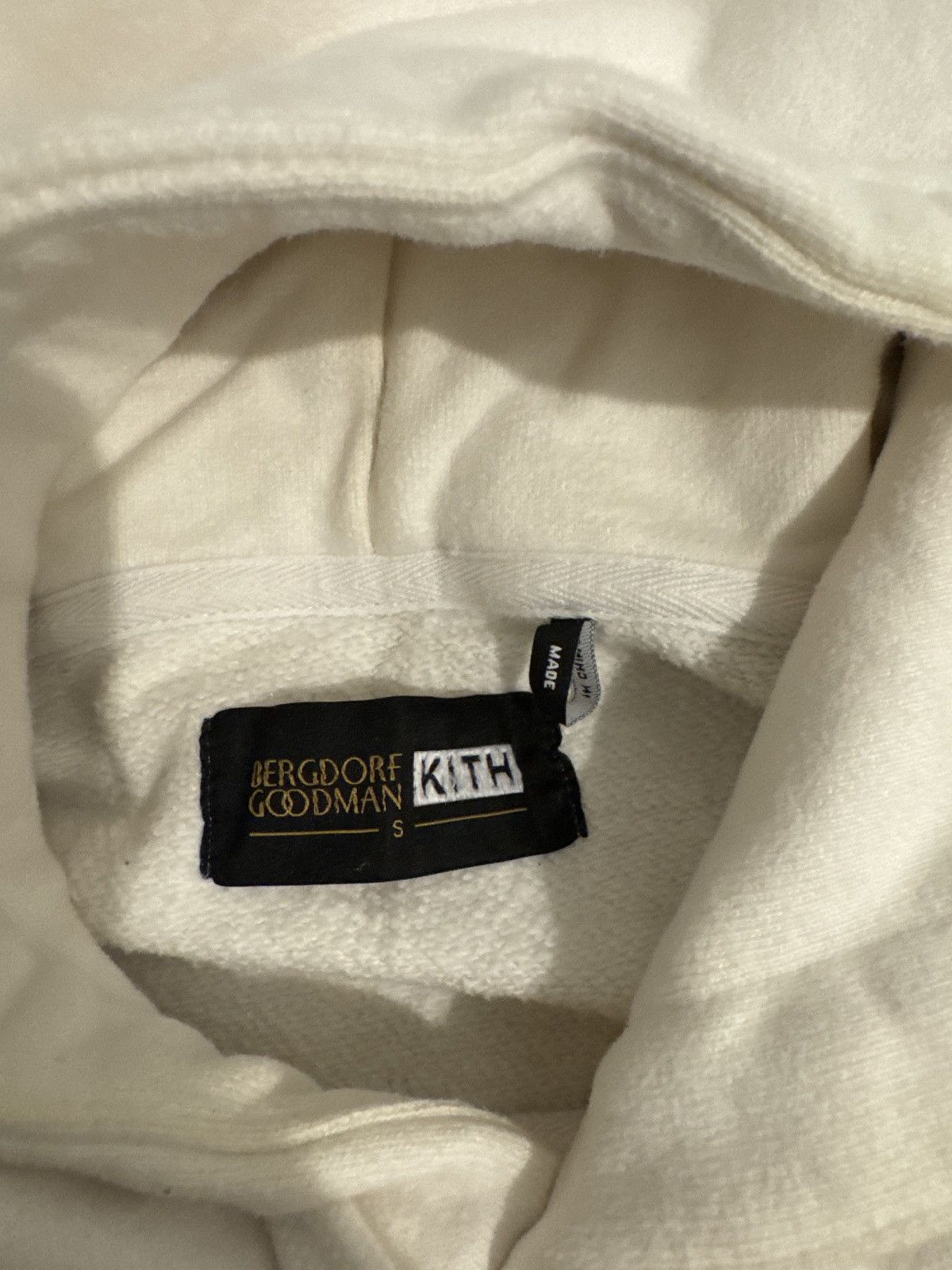 Bergdorf Goodman × Kith Kith x bergdorf goodman sesame street hoodie Size US S / EU 44-46 / 1 - 3 Thumbnail