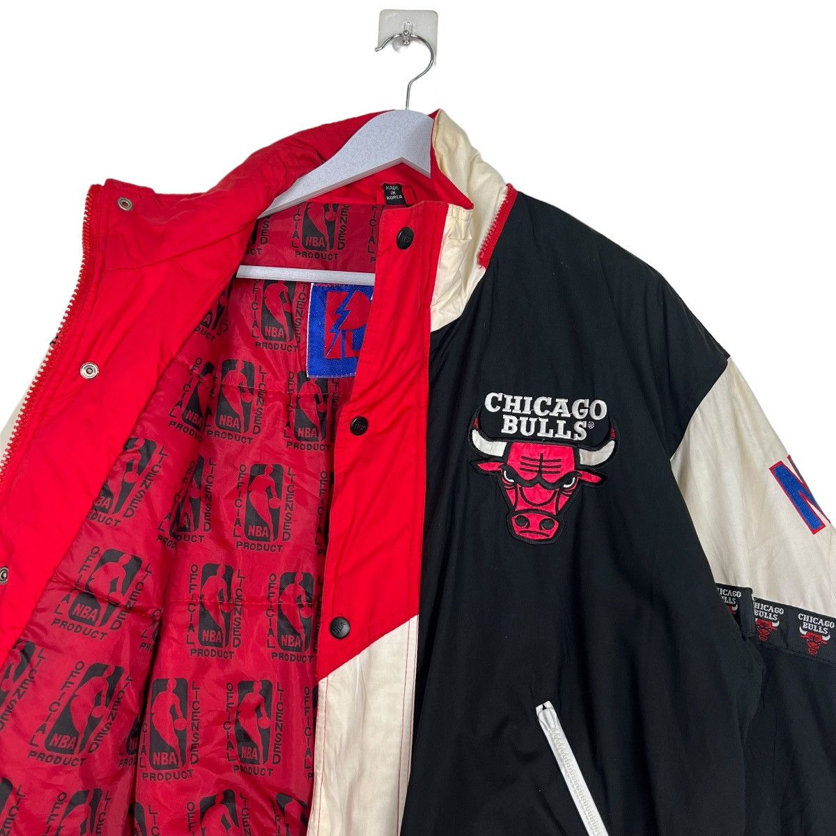 🔥 ARCHIVES VINTAGE CHICAGO BULLS PRO PLAYER BY DANIEL YOUNG