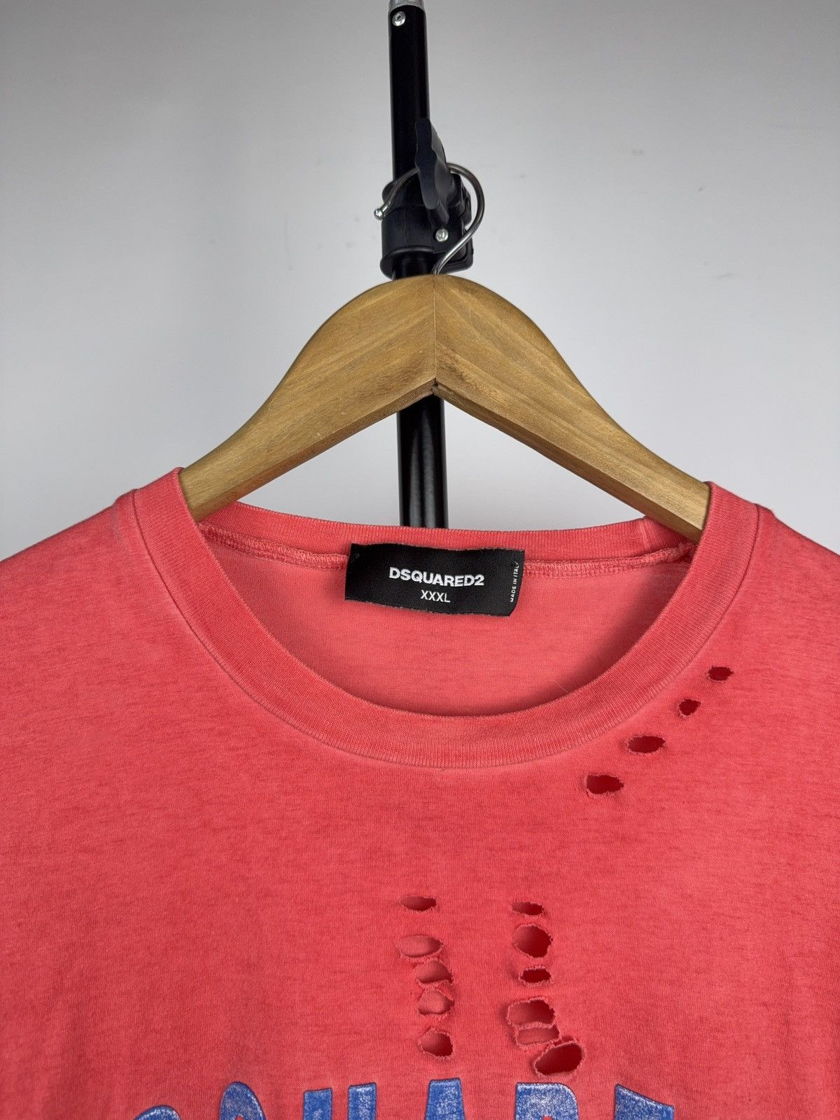 Dsquared2 Crazy ☄️ DSQUARED2 Distressed Logo T Shirt Made In Italy Size US XL / EU 56 / 4 - 2 Thumbnail