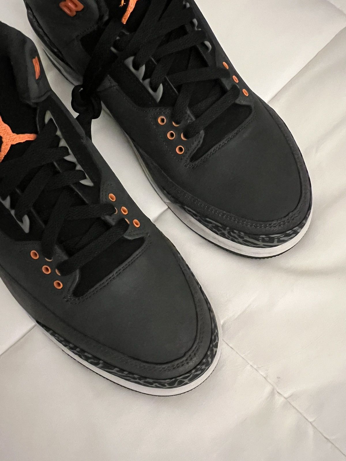 Jordan Brand × Nike Nike Air Jordan Retro 3 AJ3 Fear Pack Grey Orange CT8532-080 Size US 11 / EU 44 - 7 Thumbnail